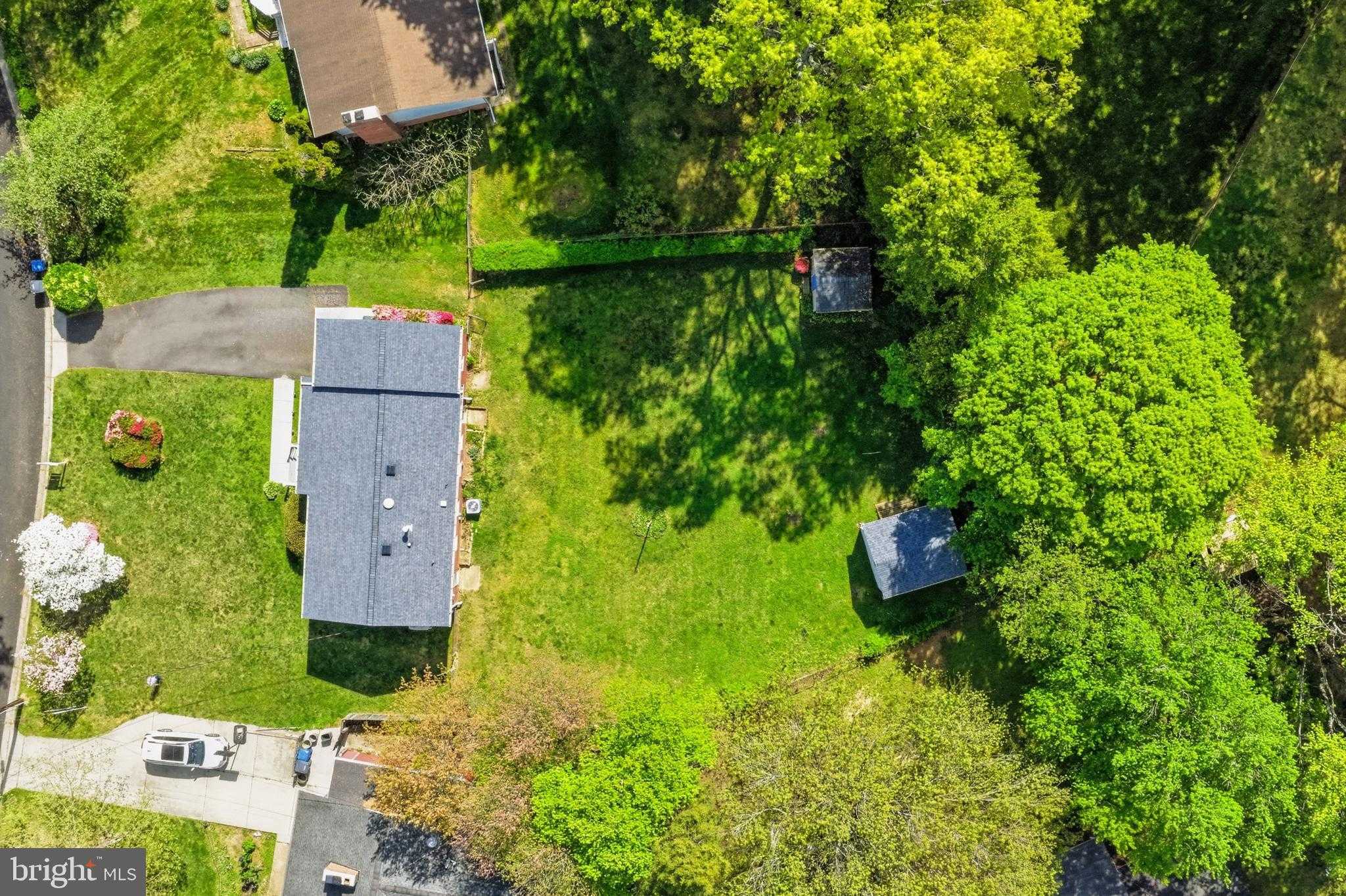 6917 Jenkins Ln photo 32