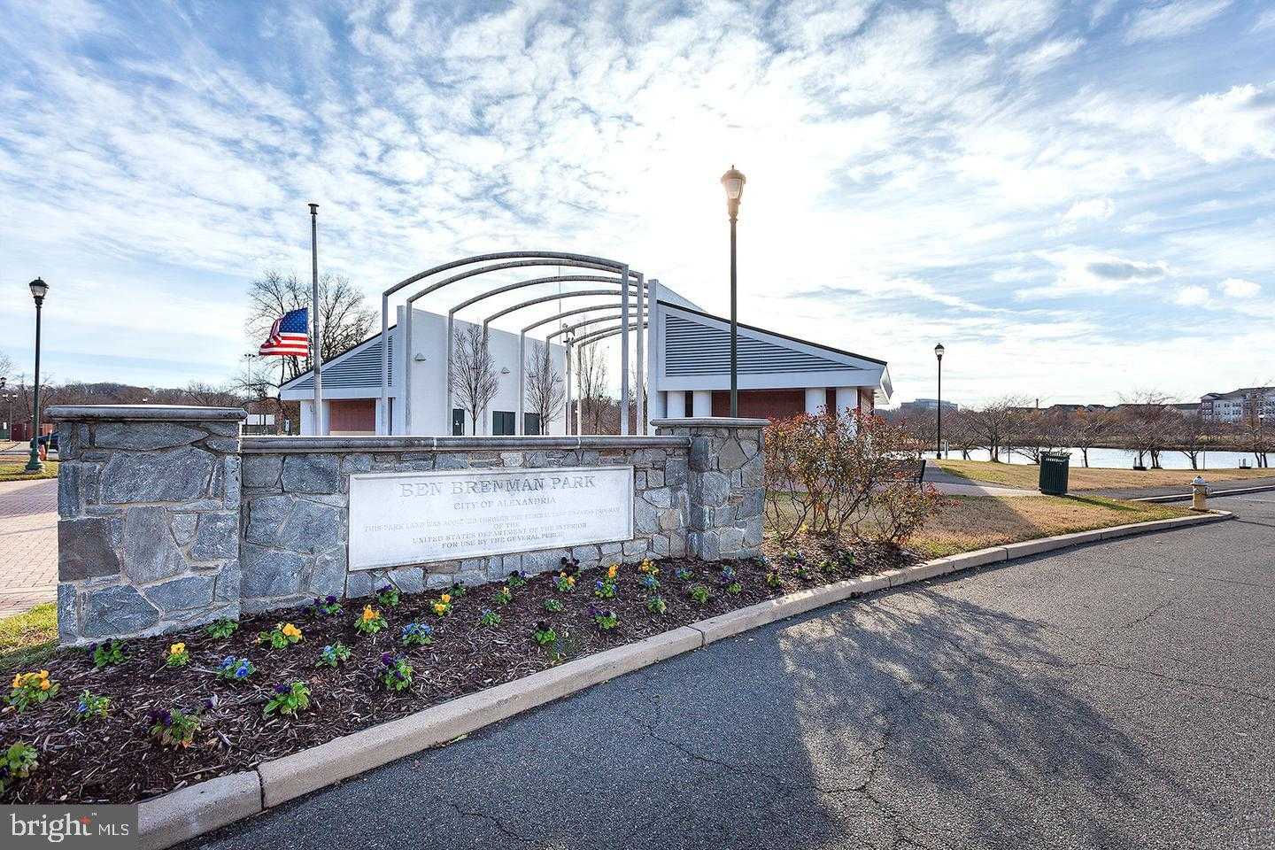 4600 Duke St Apt 426 photo 61