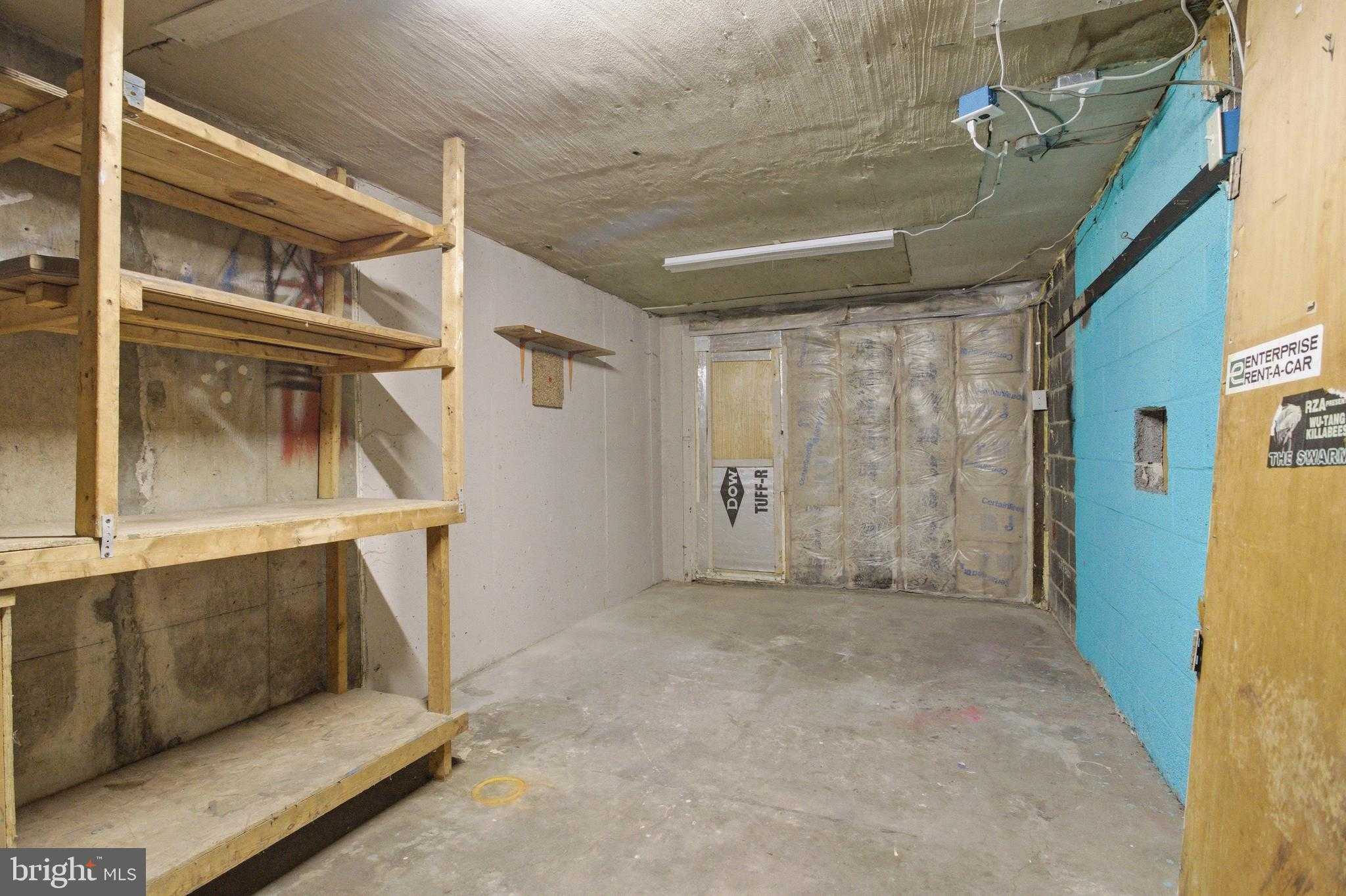 929 Delview Dr photo 18