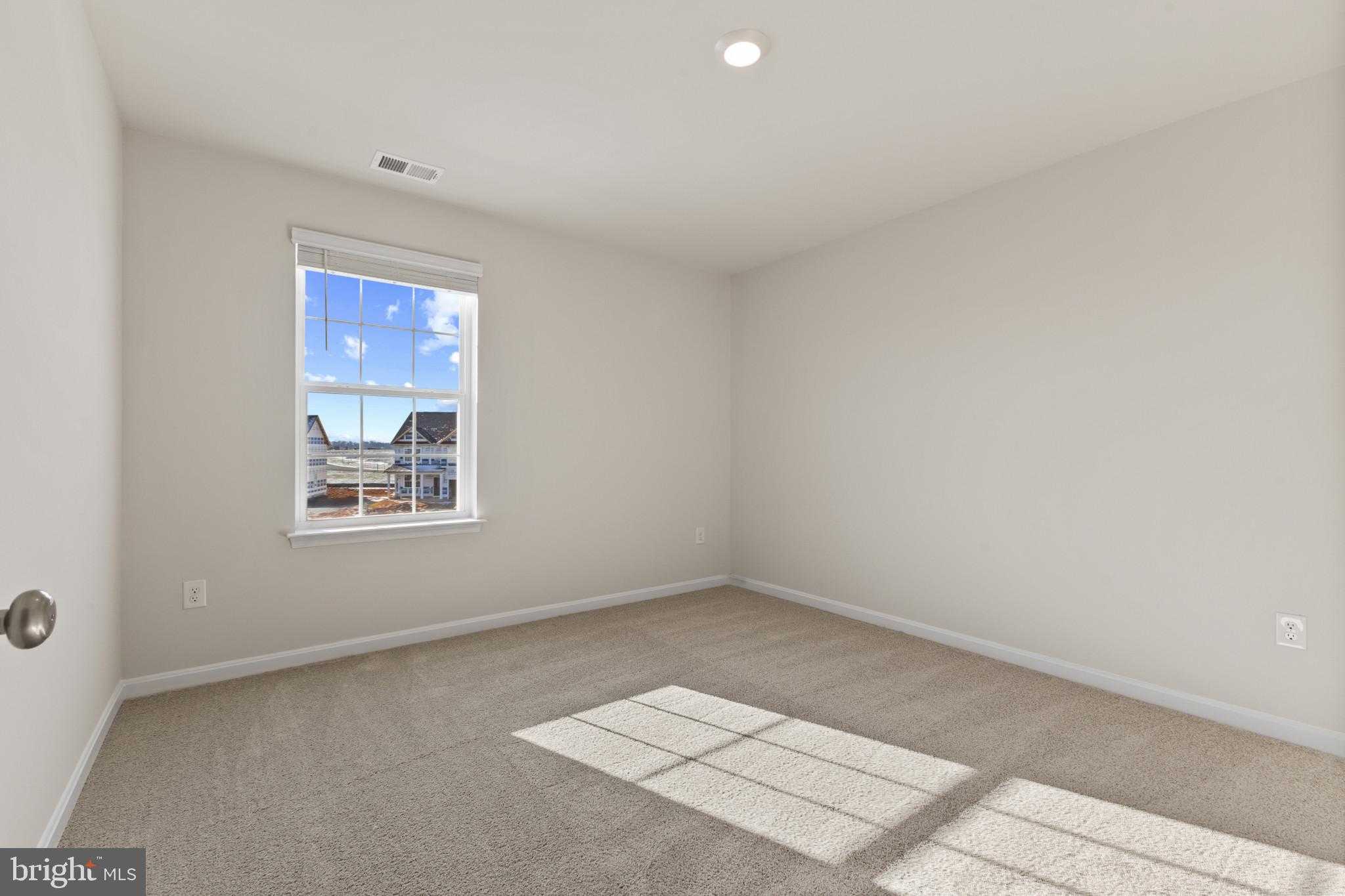 462 Buckeye St photo 17