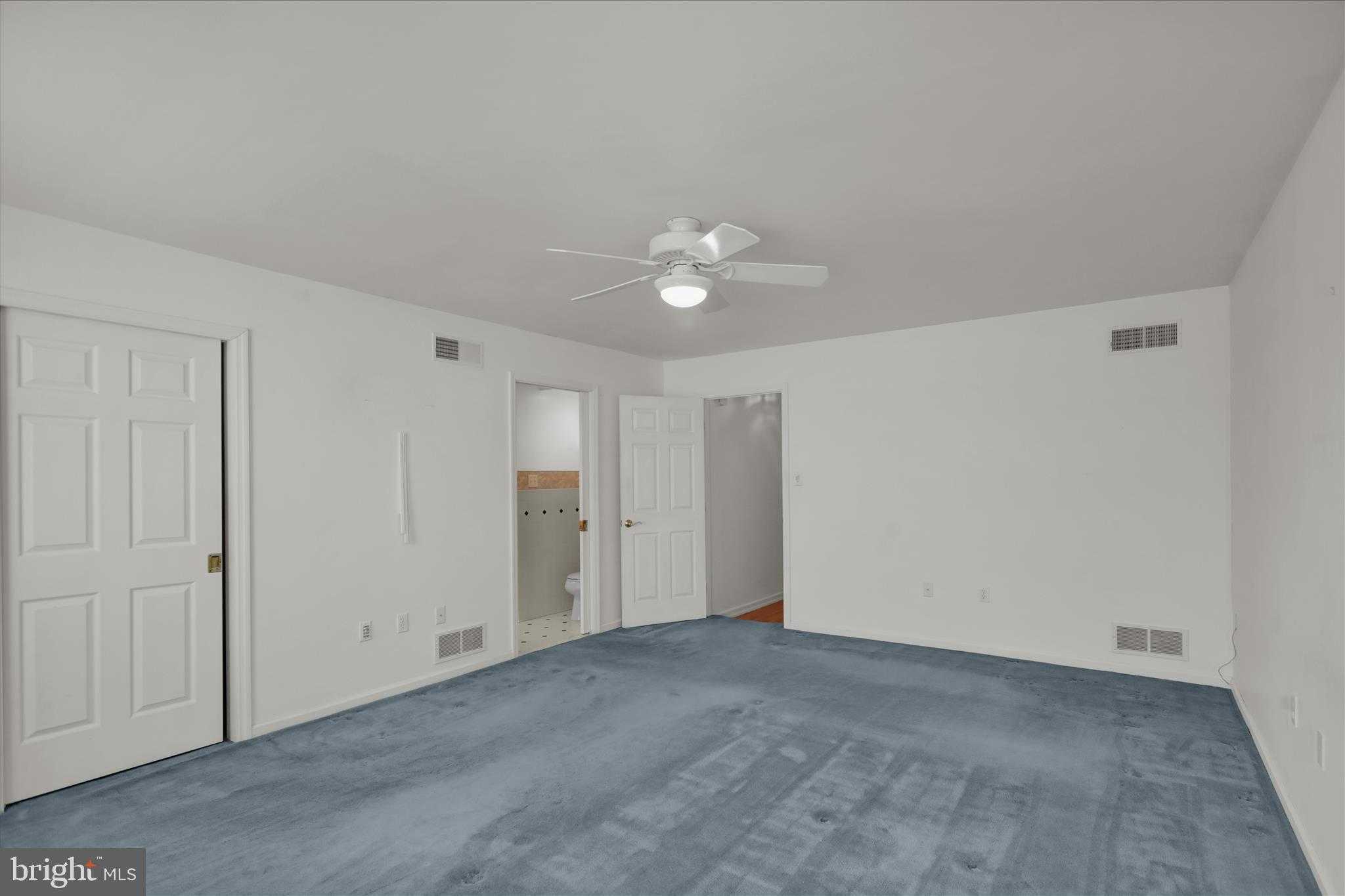 602 N Brobst St photo 43