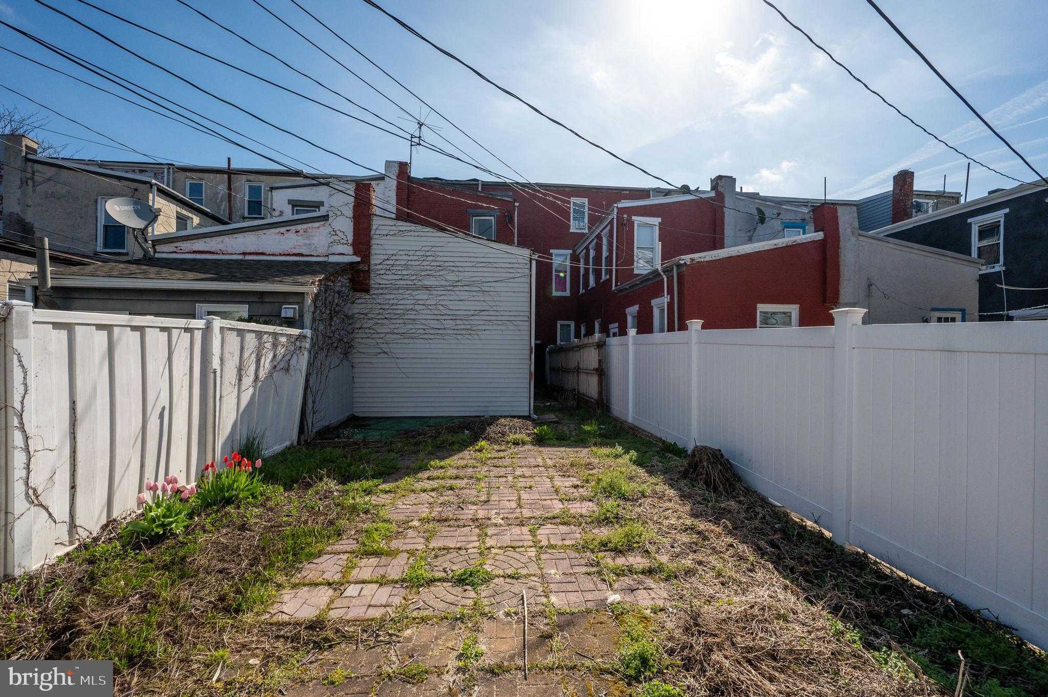 348 S 4th St photo 43