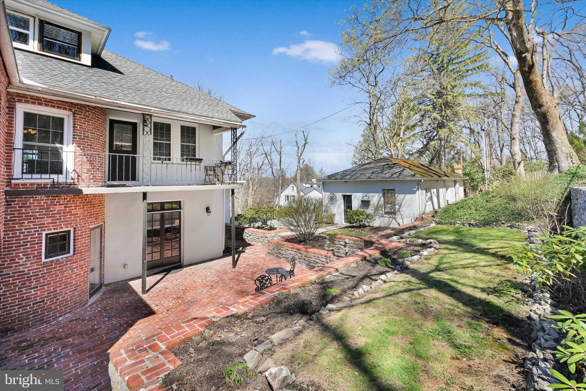 1801 Oak Rd photo 64