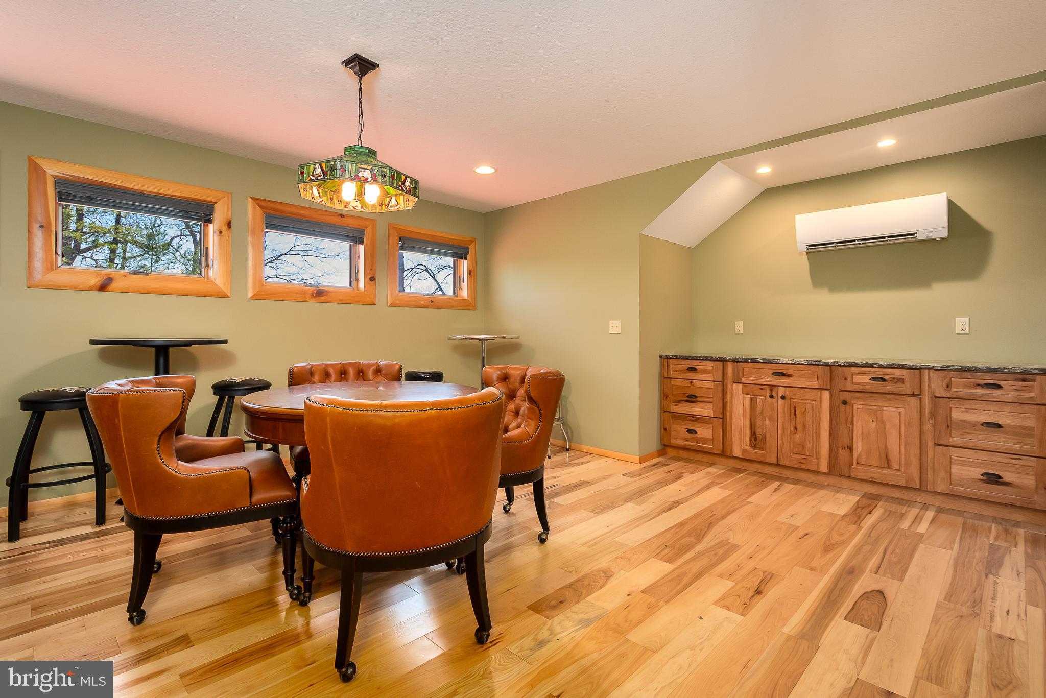 180 Glen Cove Rd photo 63