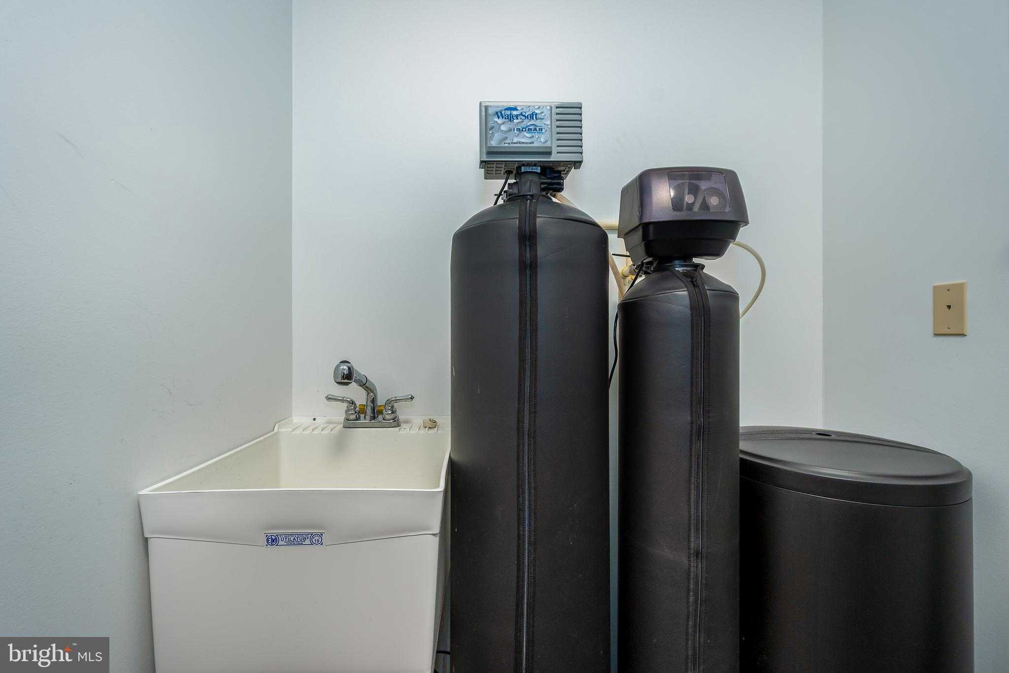 180 Glen Cove Rd photo 77