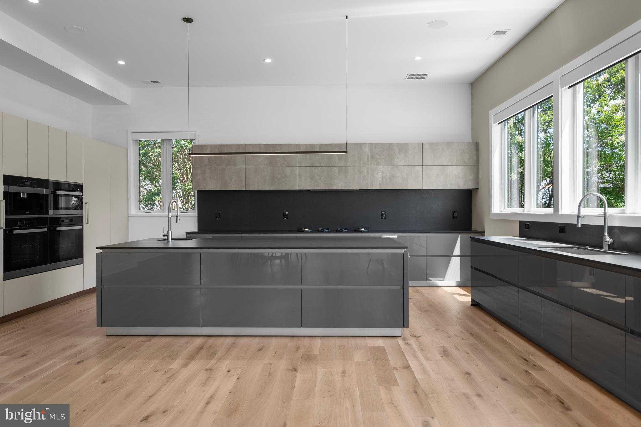 1459 Dewberry CT photo 5