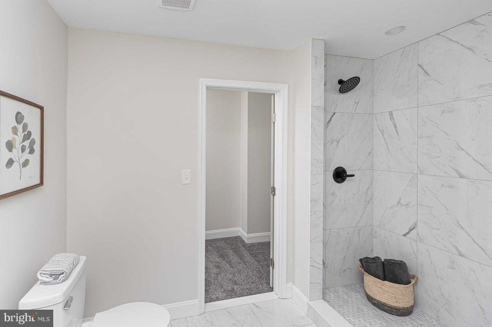 2129 Mount Holly St photo 19