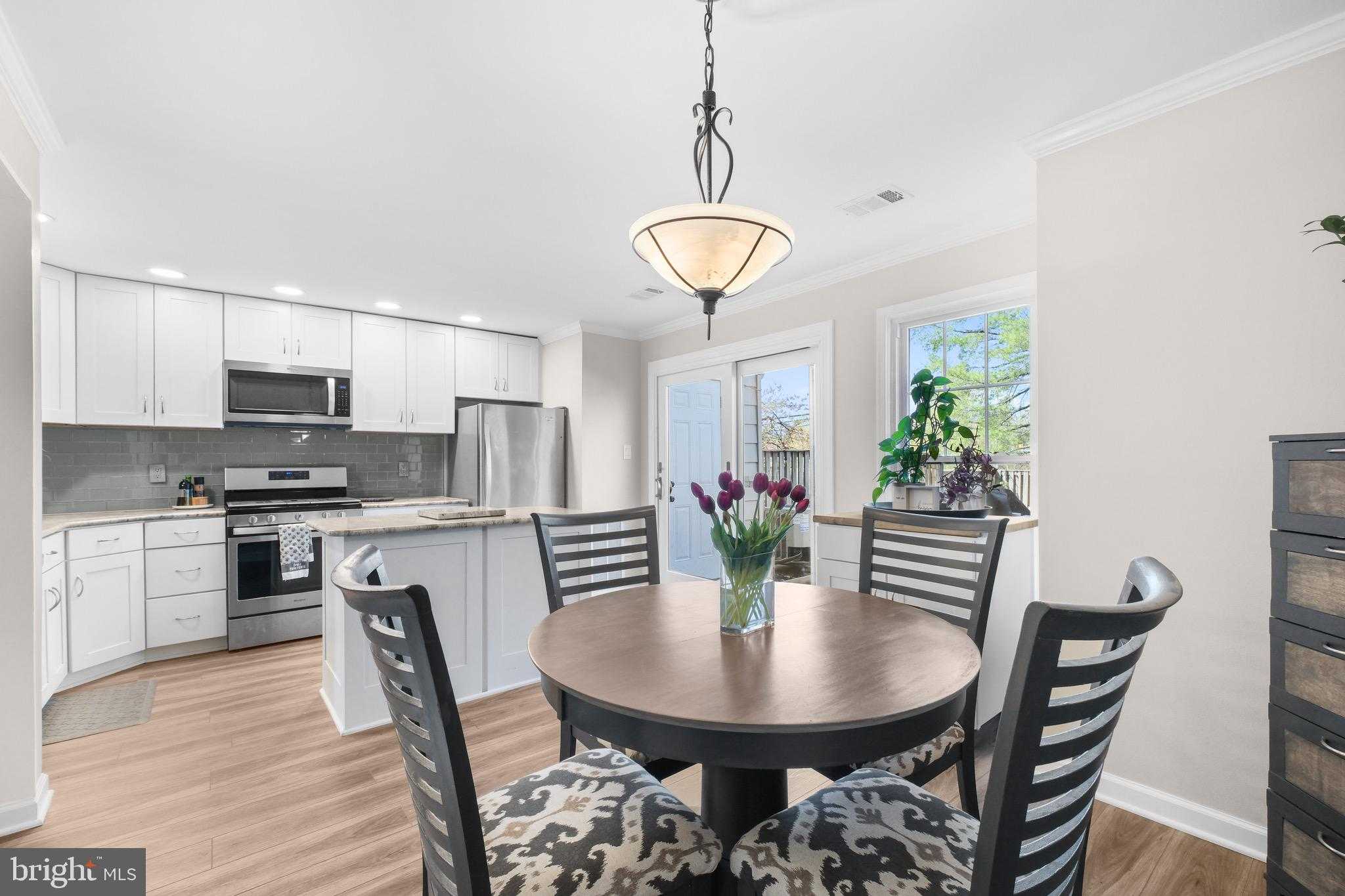 7552 Blanford CT photo 13