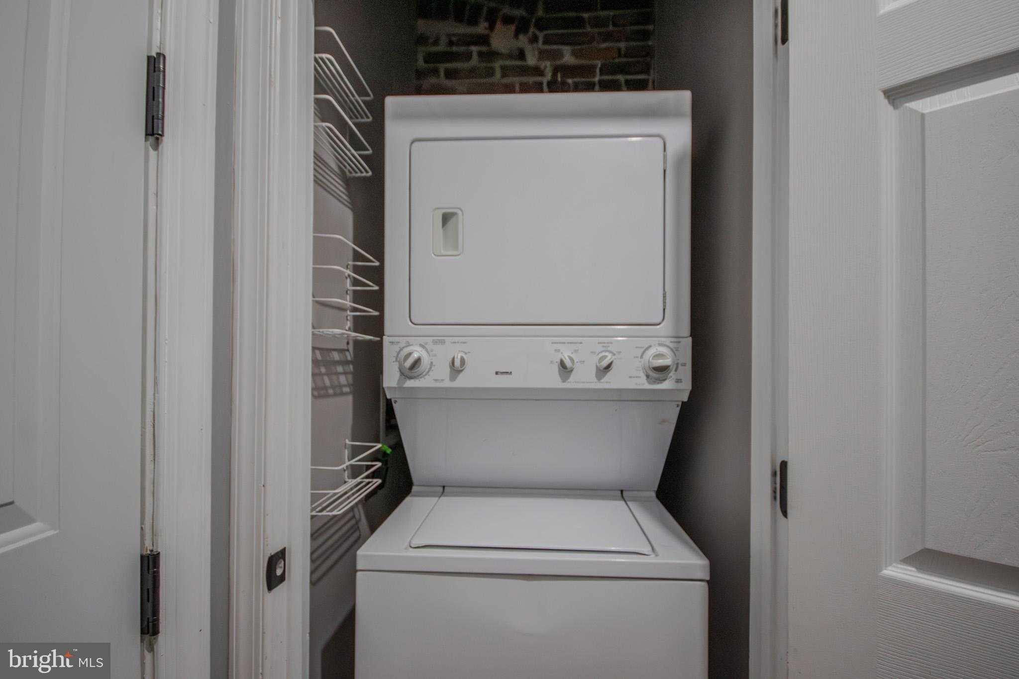 224 W Main St Apt 202 photo 20