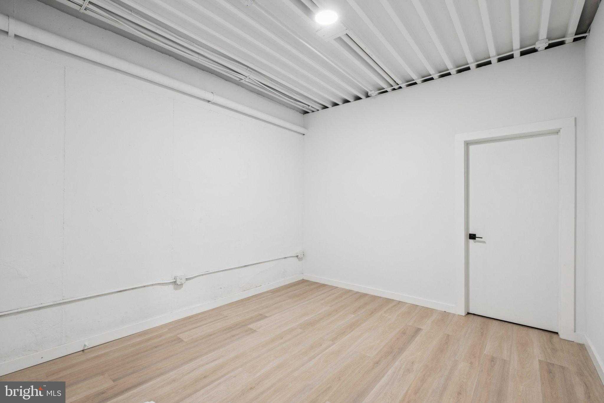 1116 N Bodine St # C photo 20