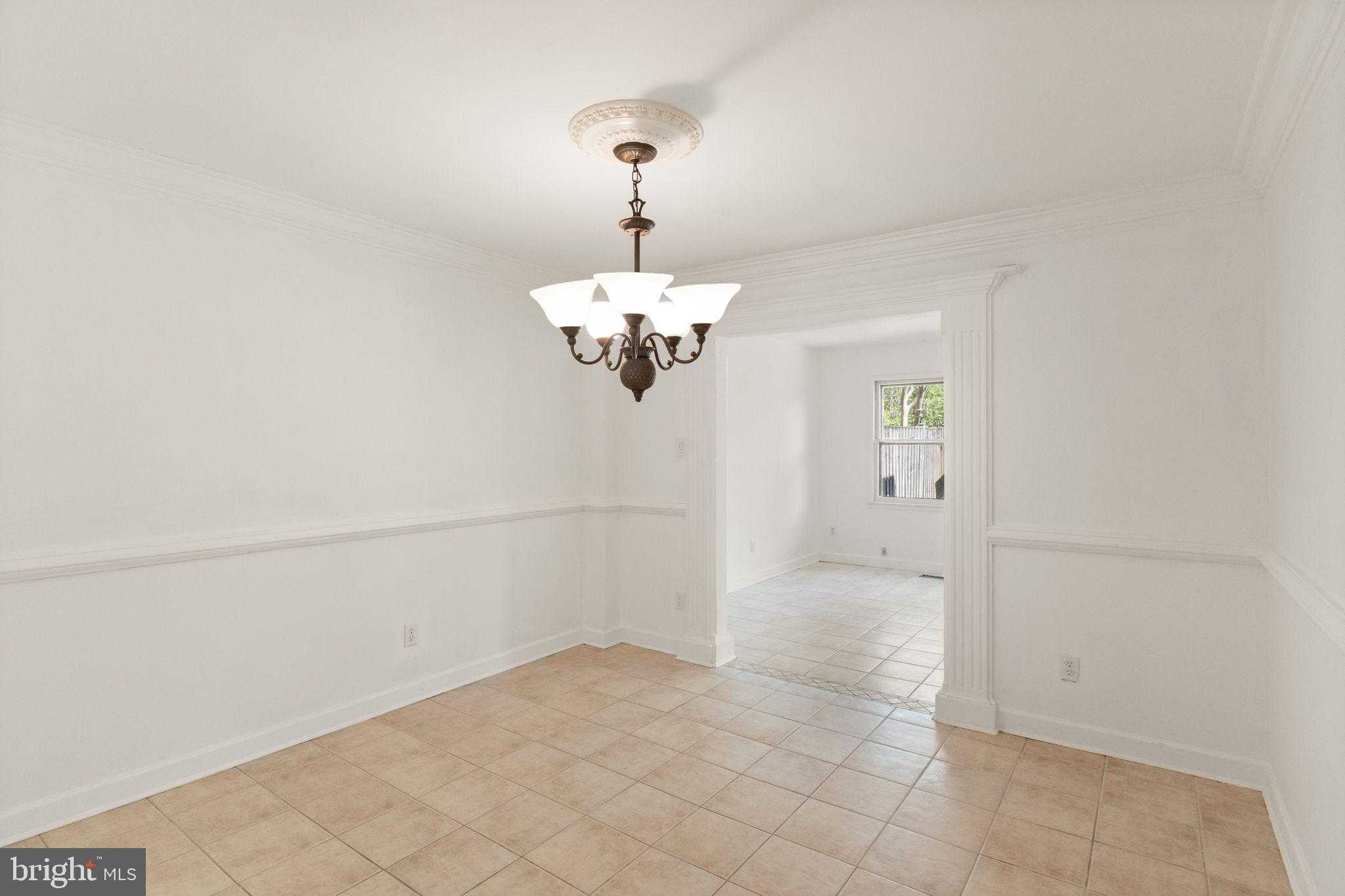 5043 Cliffhaven Dr photo 13