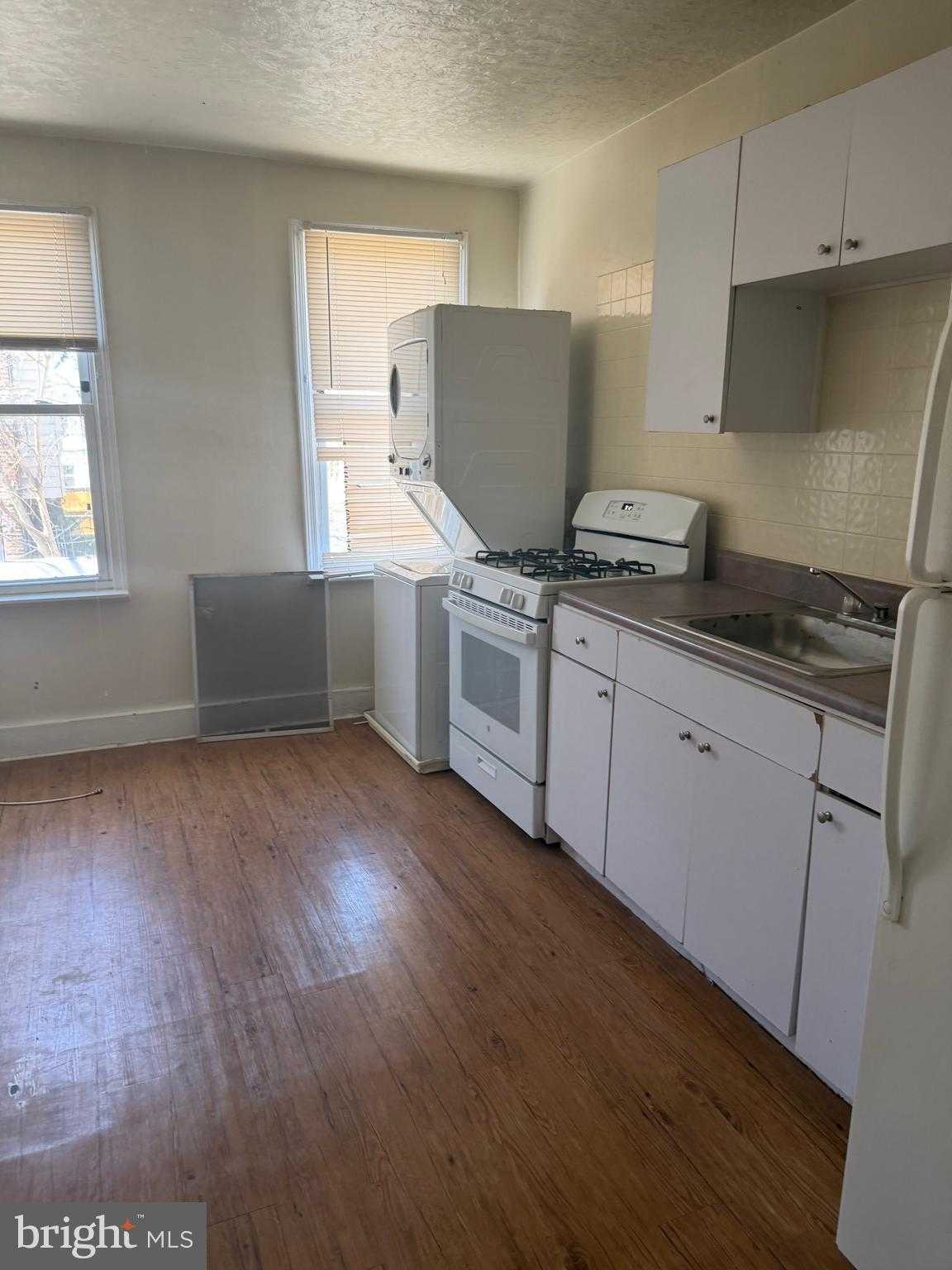 1234 Point Breeze Ave photo 6