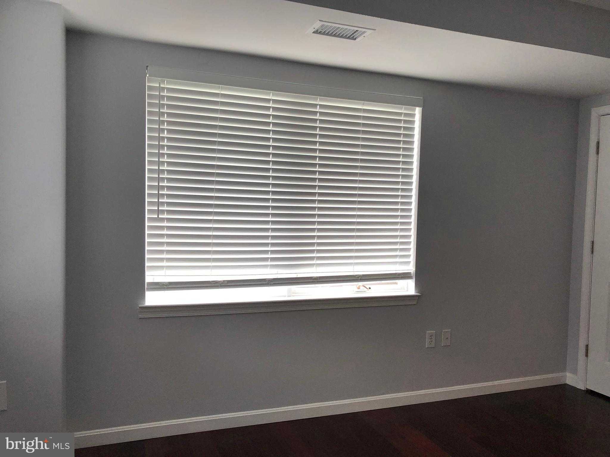 545 E Braddock Rd photo 14