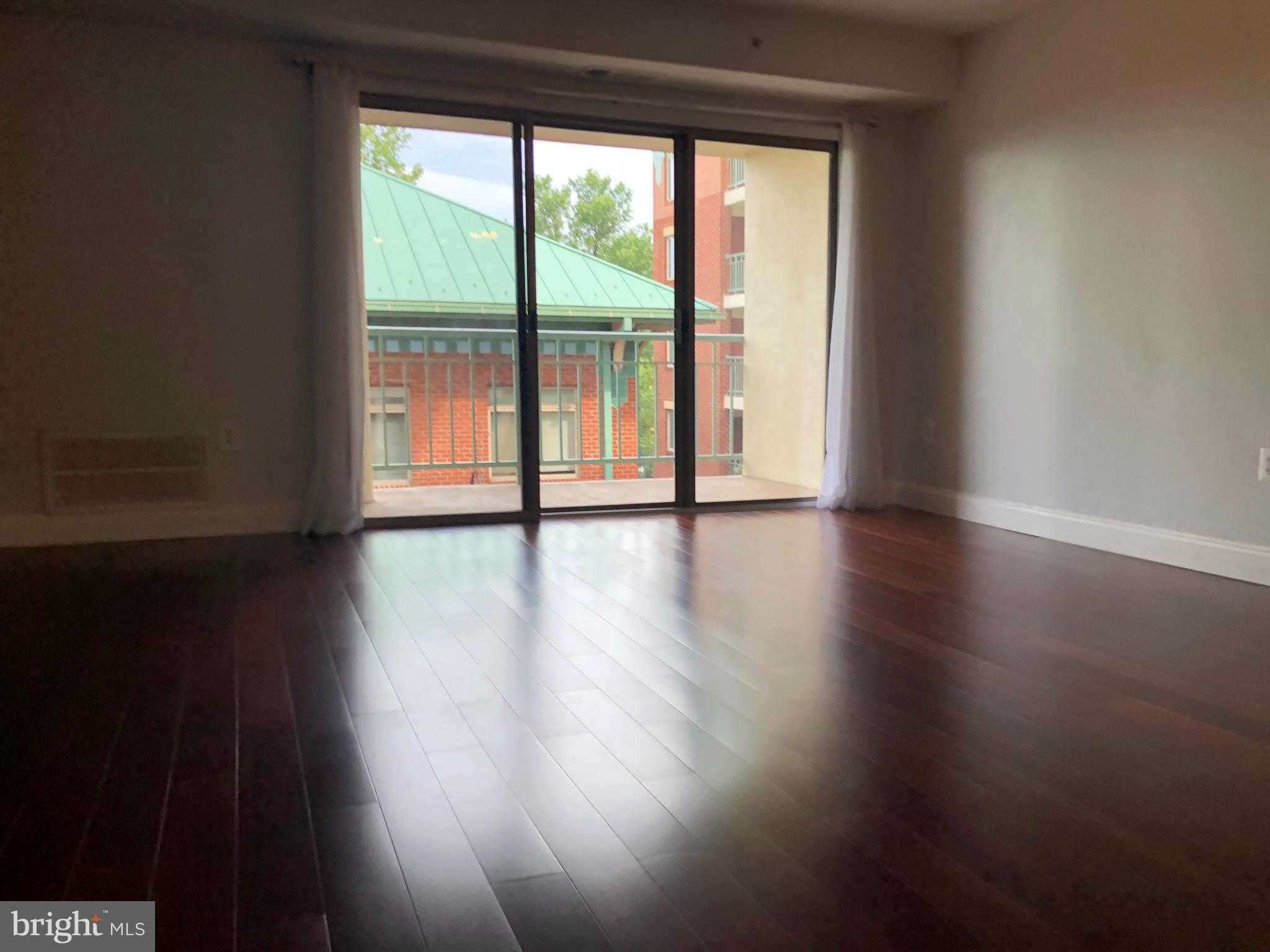 545 E Braddock Rd photo 7