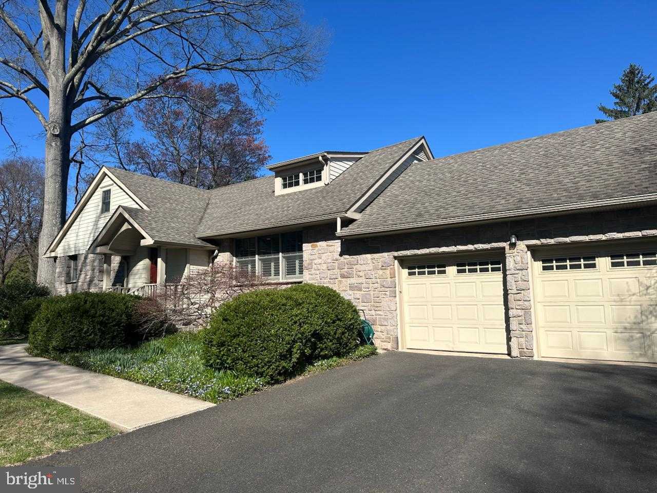 92 Homestead Dr, Doylestown