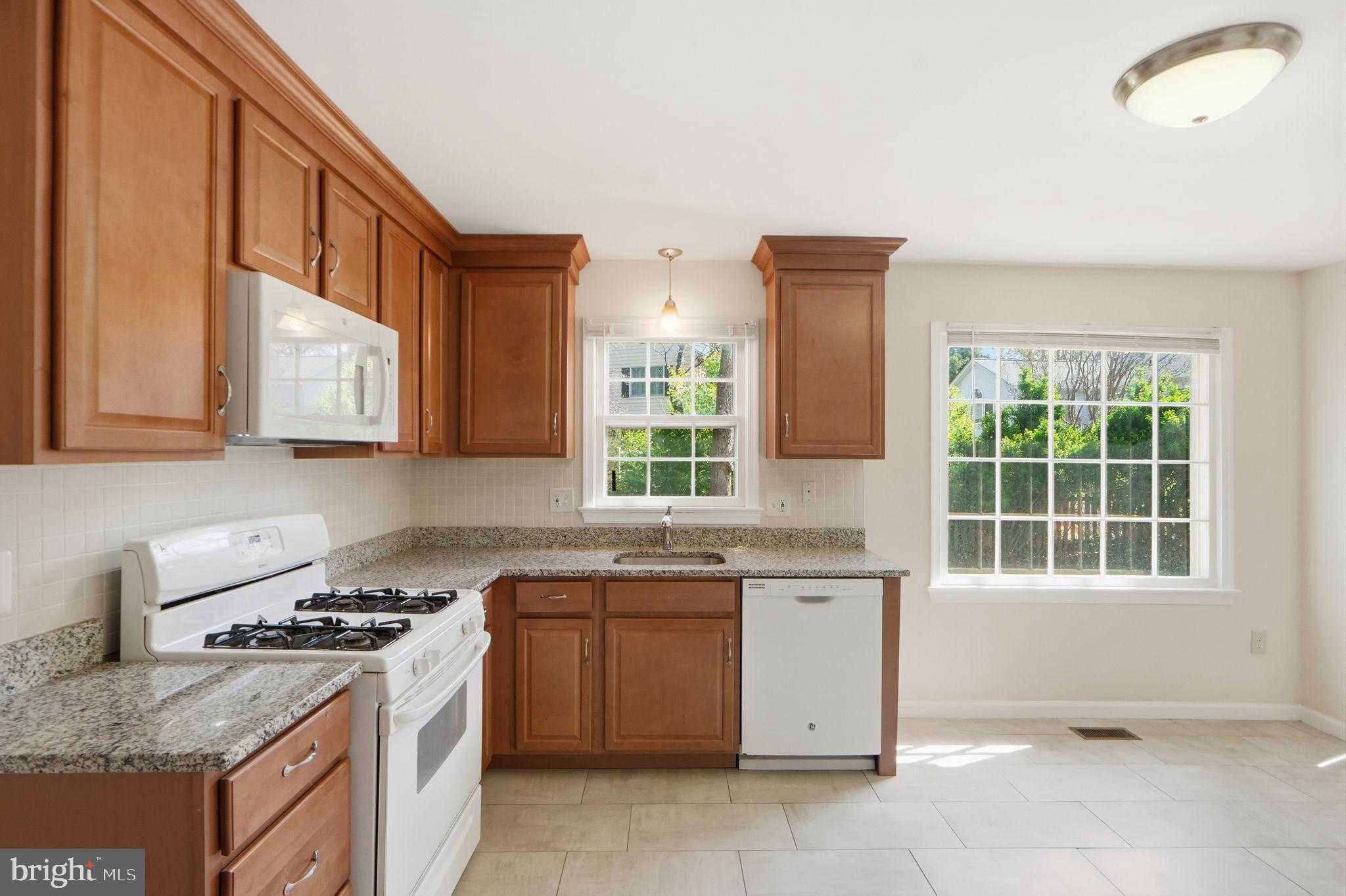 7783 Tangier Dr photo 14