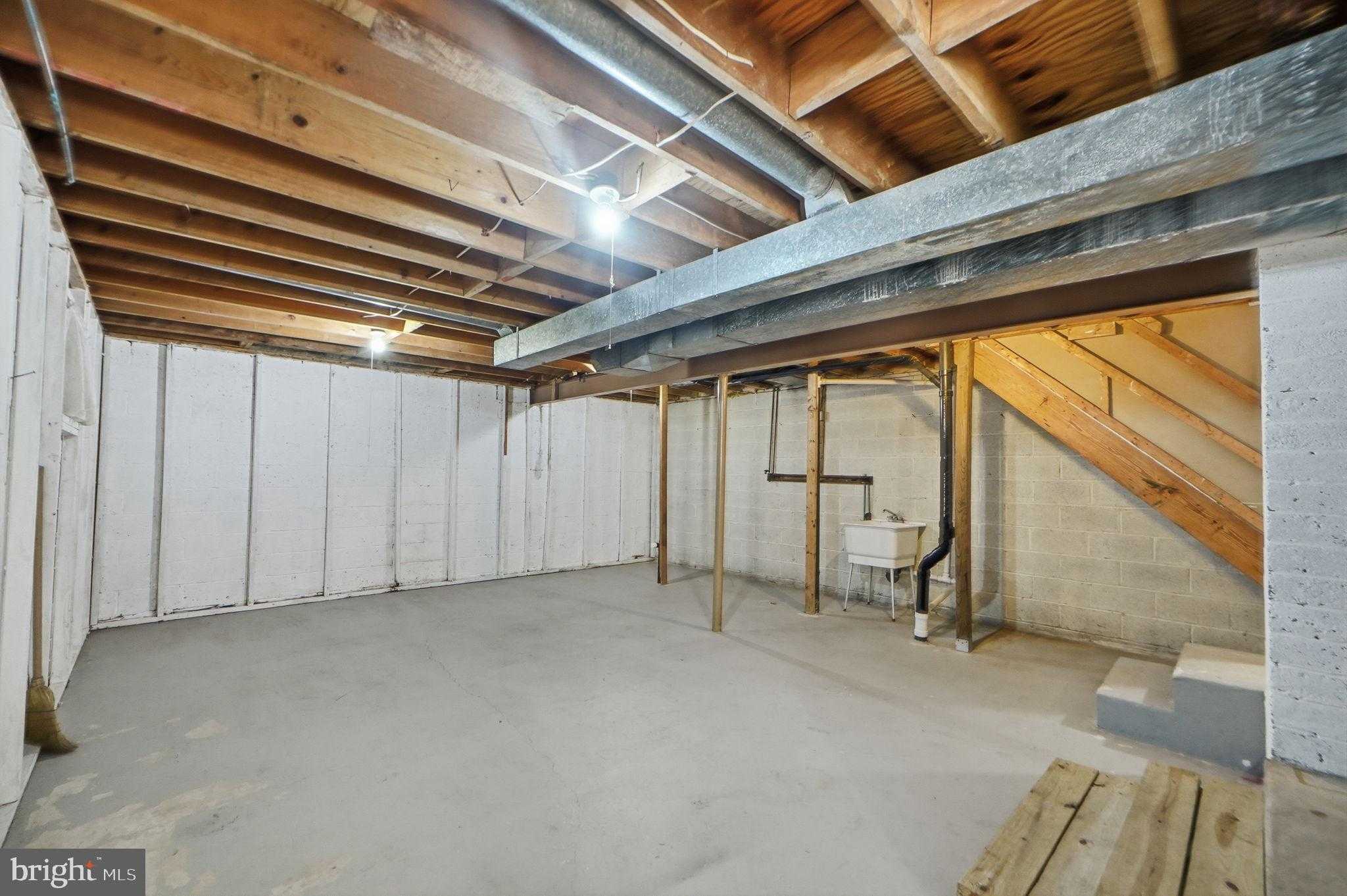 7783 Tangier Dr photo 46