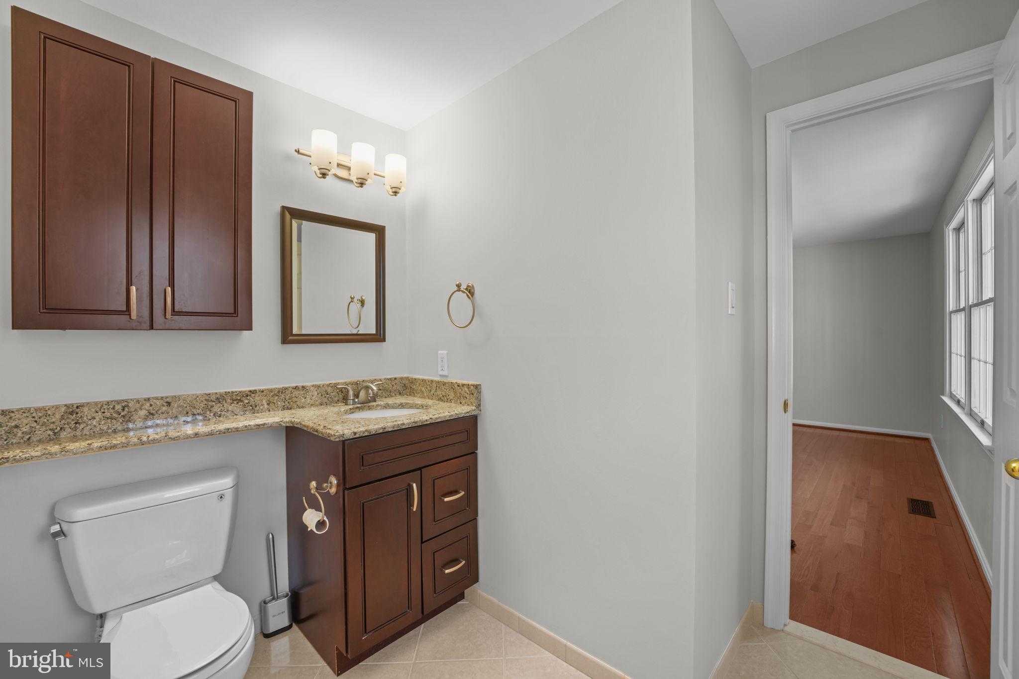 8118 Whitting Dr photo 21