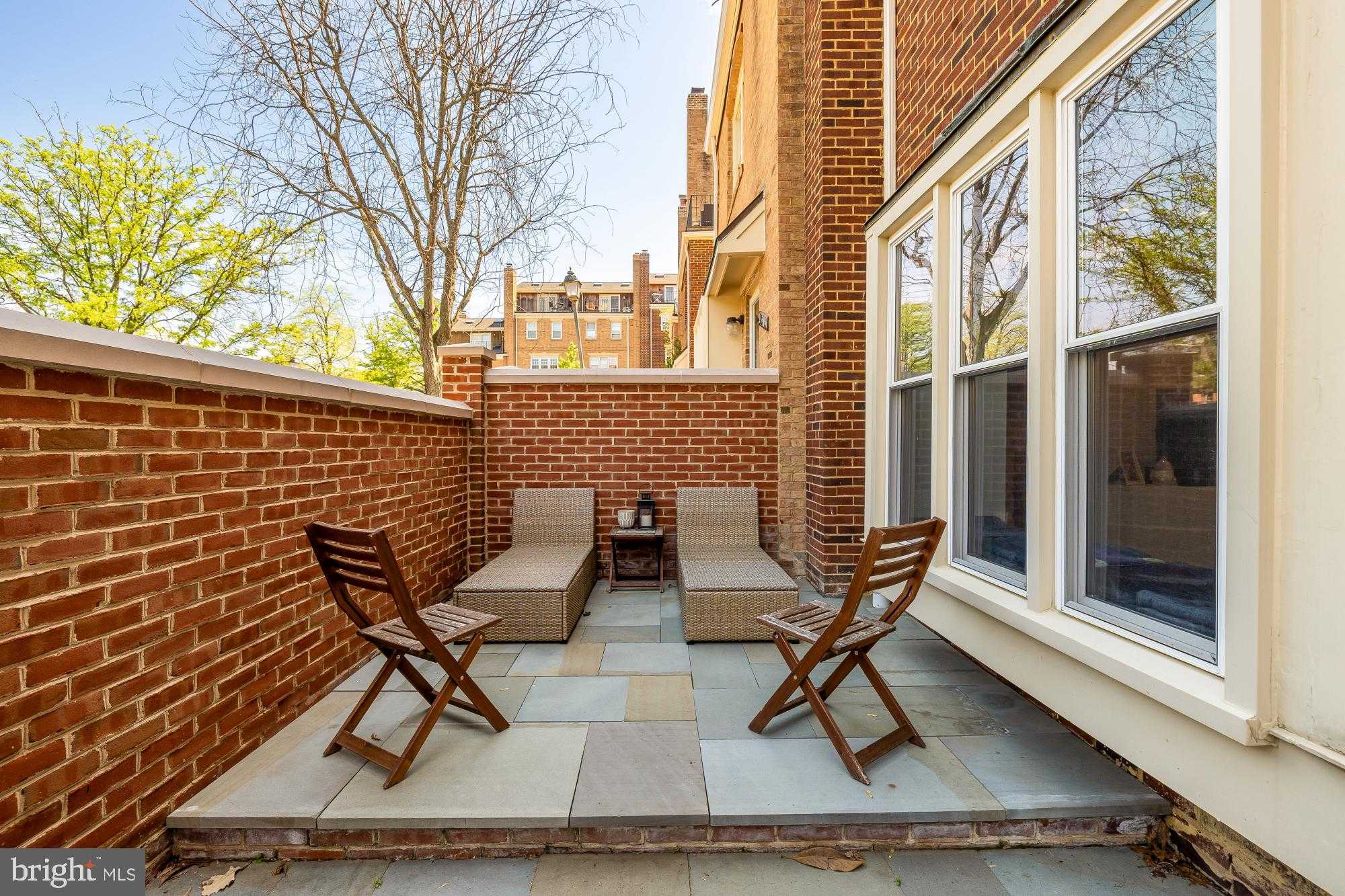 2532 Fairfax Dr # 3eii photo 3