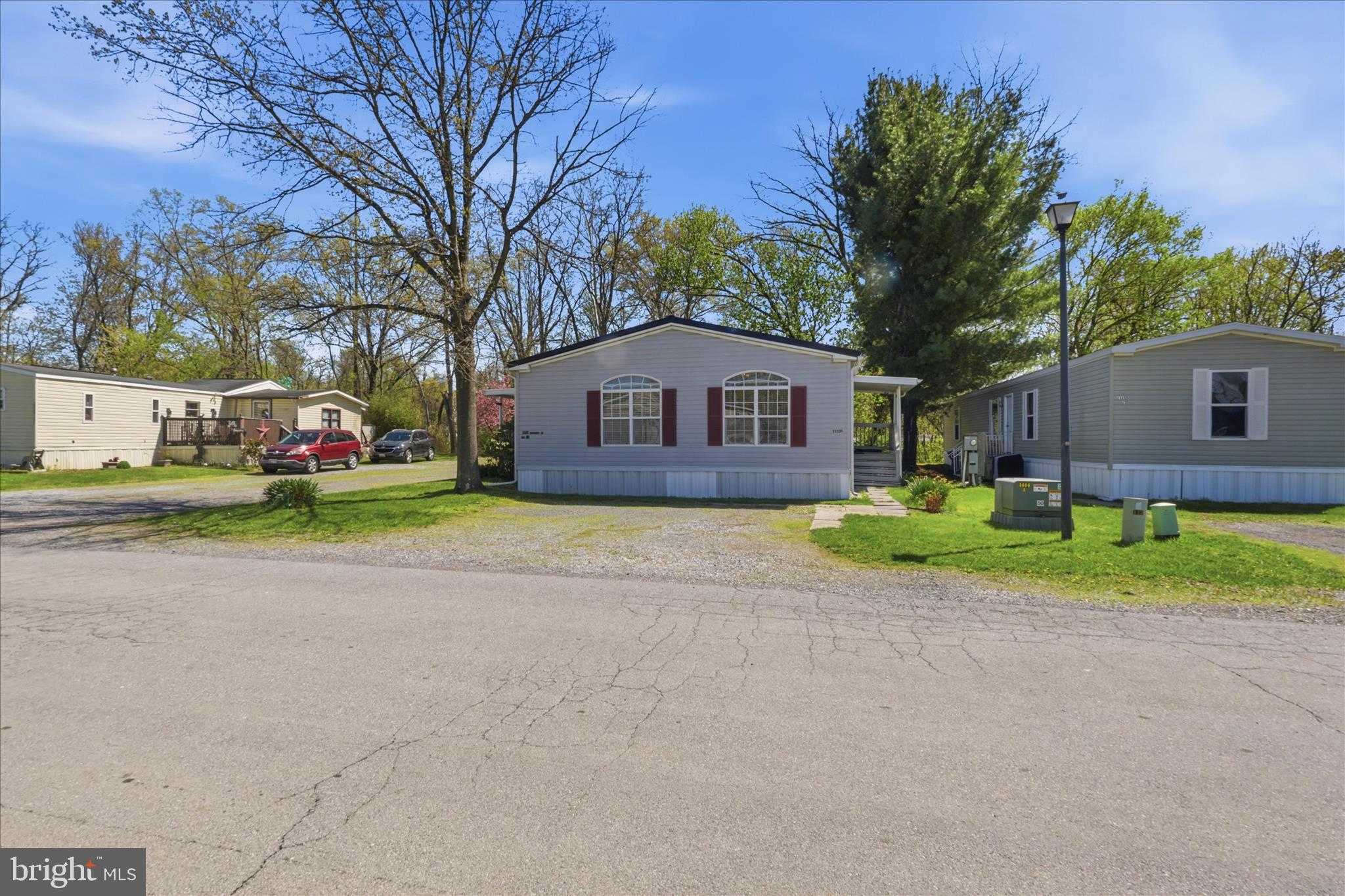 11125 Lakeside Dr photo 29