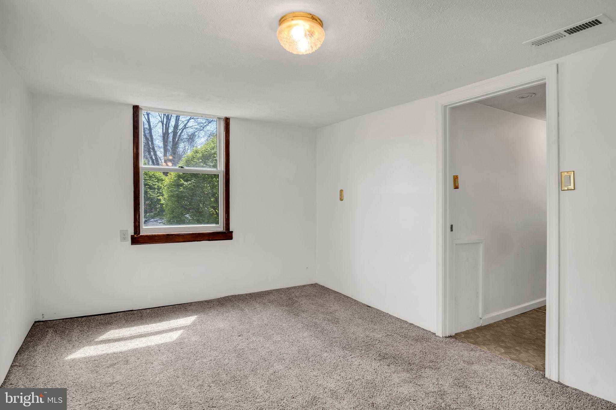 407 Potato Rd photo 16