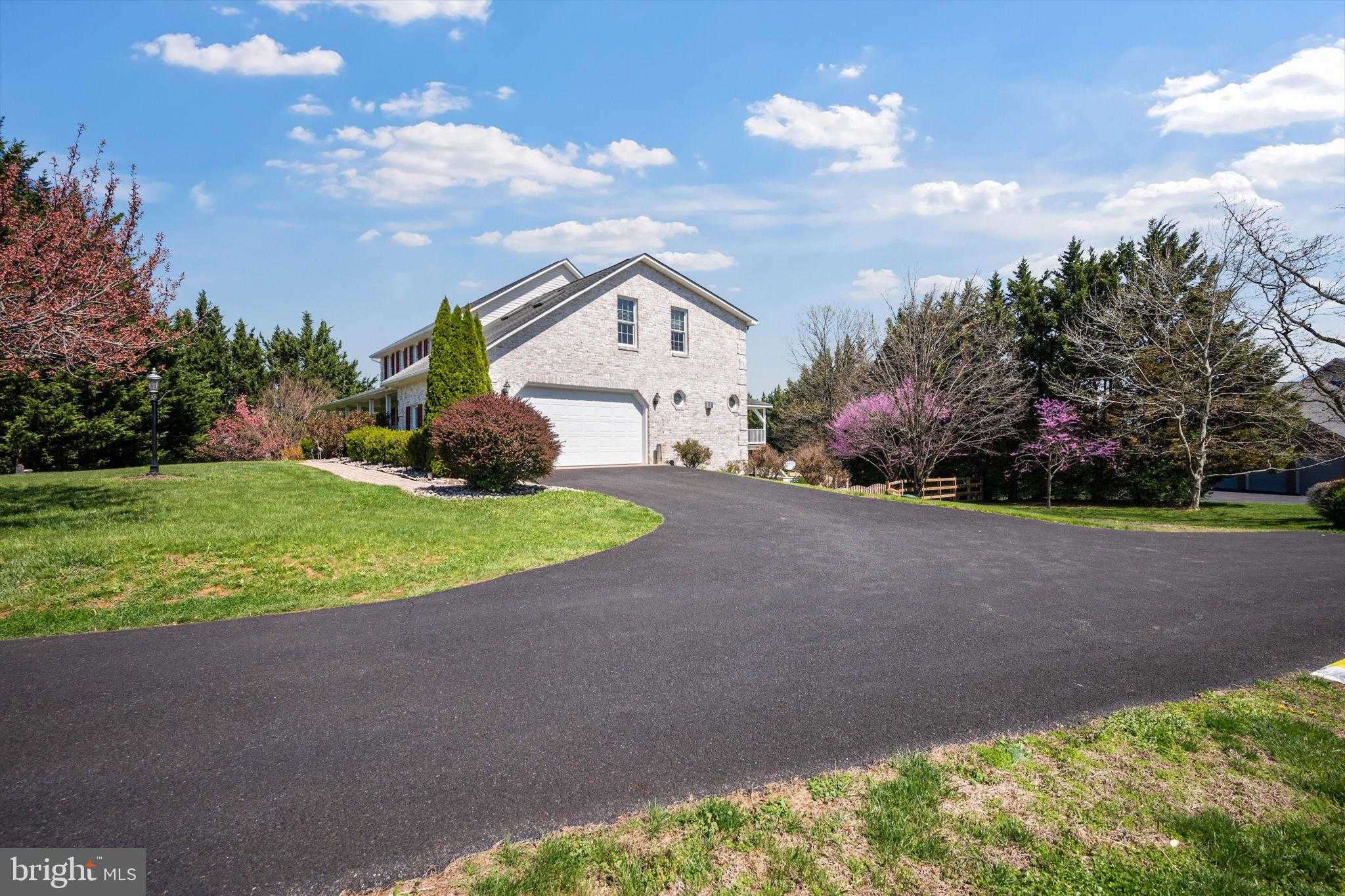 14509 Holstein CT photo 68