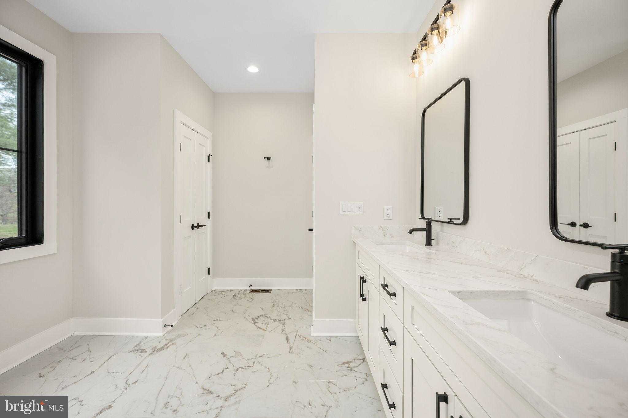 11015 Eggbornsville Rd photo 22