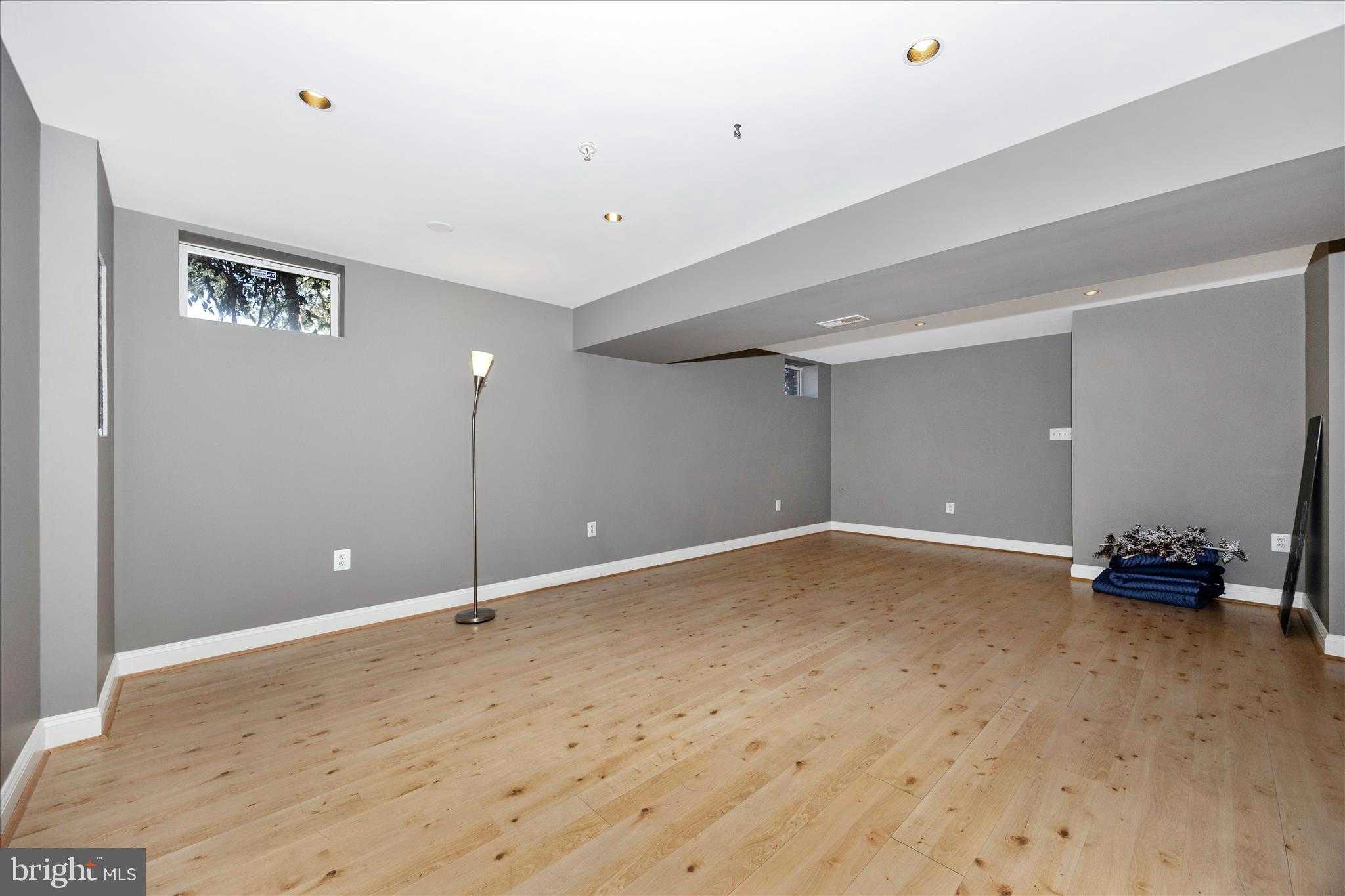 2605 Island Grove Blvd photo 33