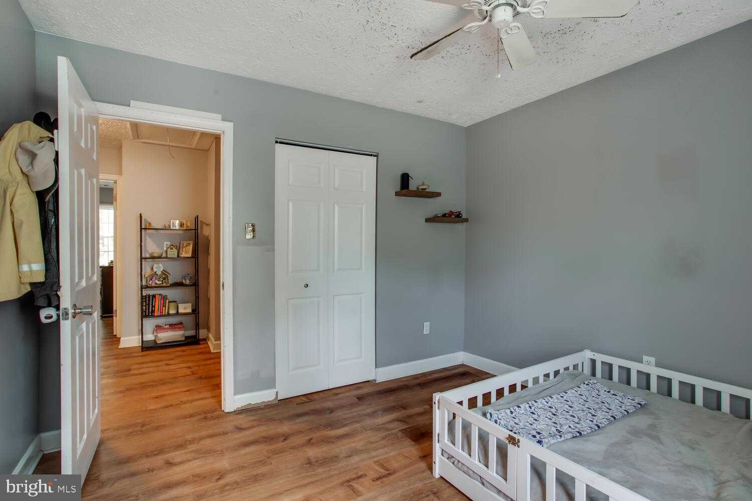 3525 Smoke Tree CT photo 17