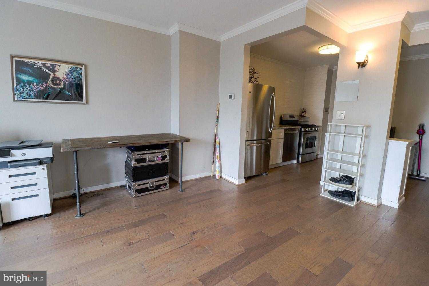 4242 E West Hwy photo 12