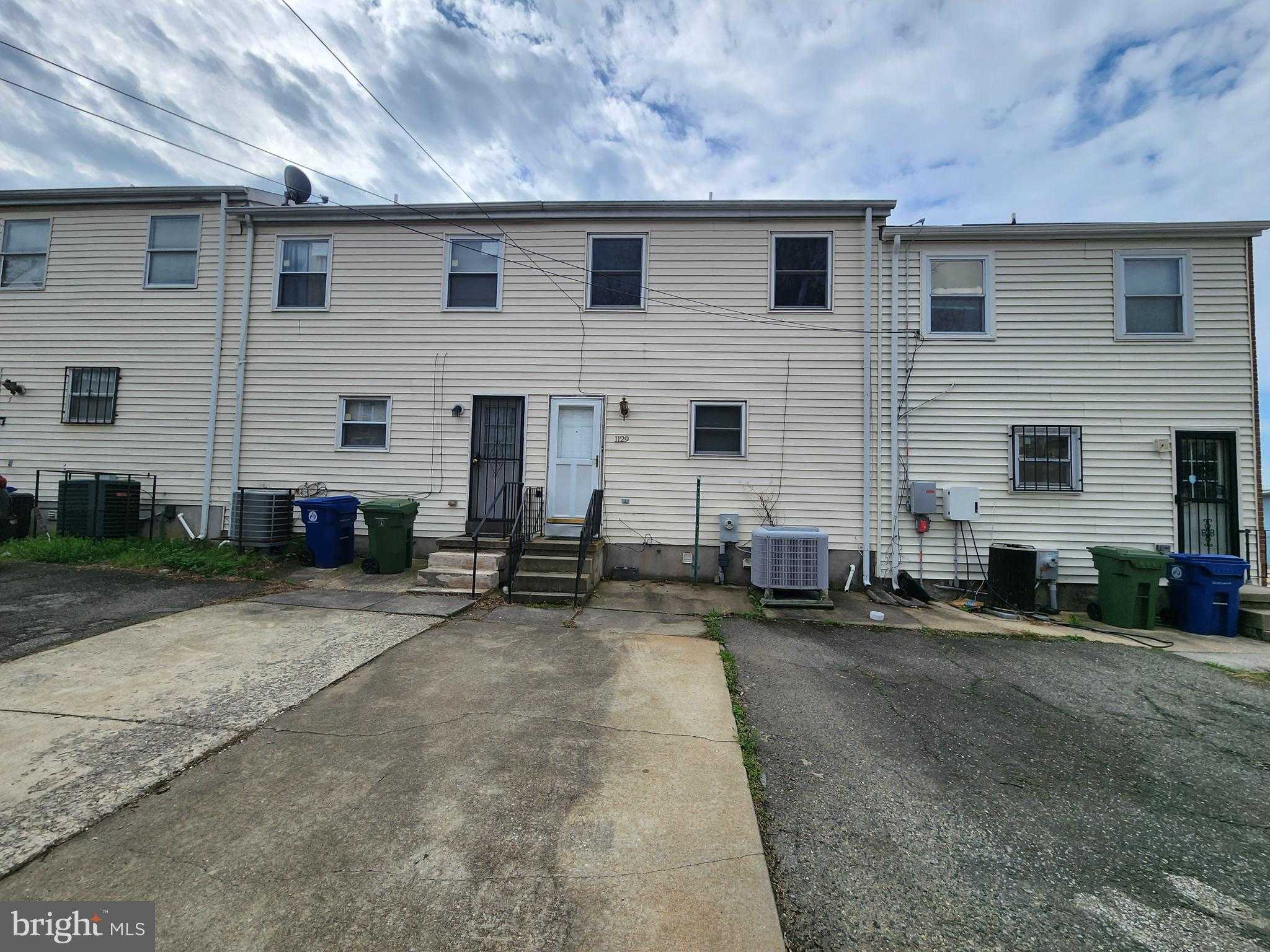 1129 Willinger CT photo 37