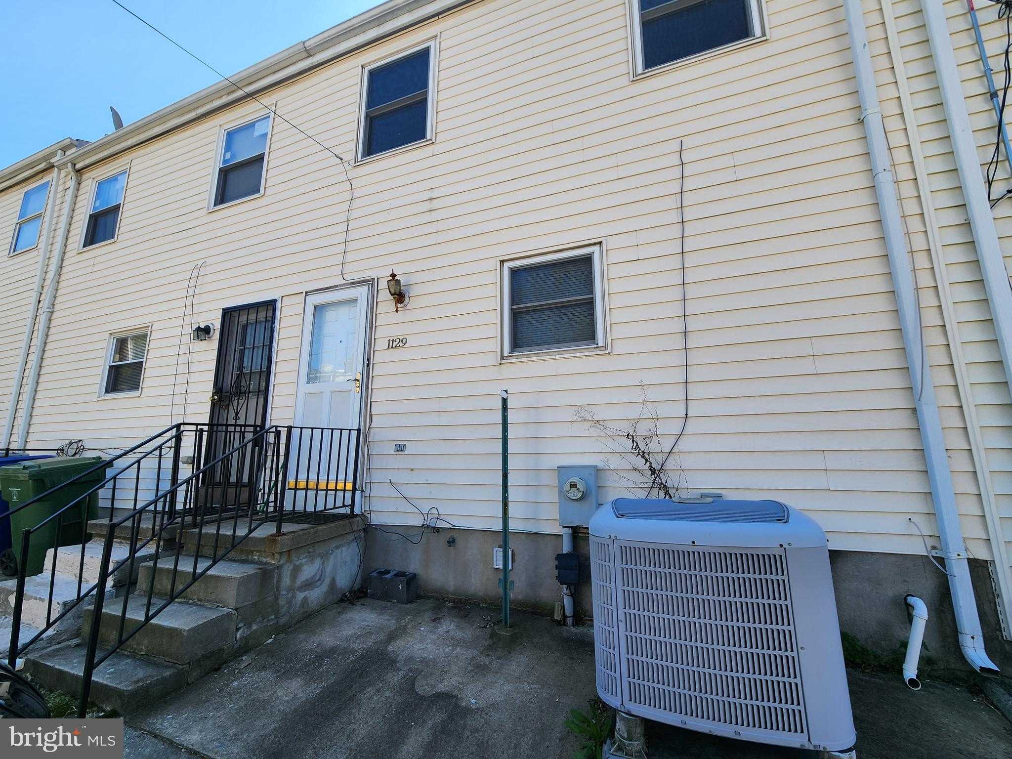 1129 Willinger CT photo 38