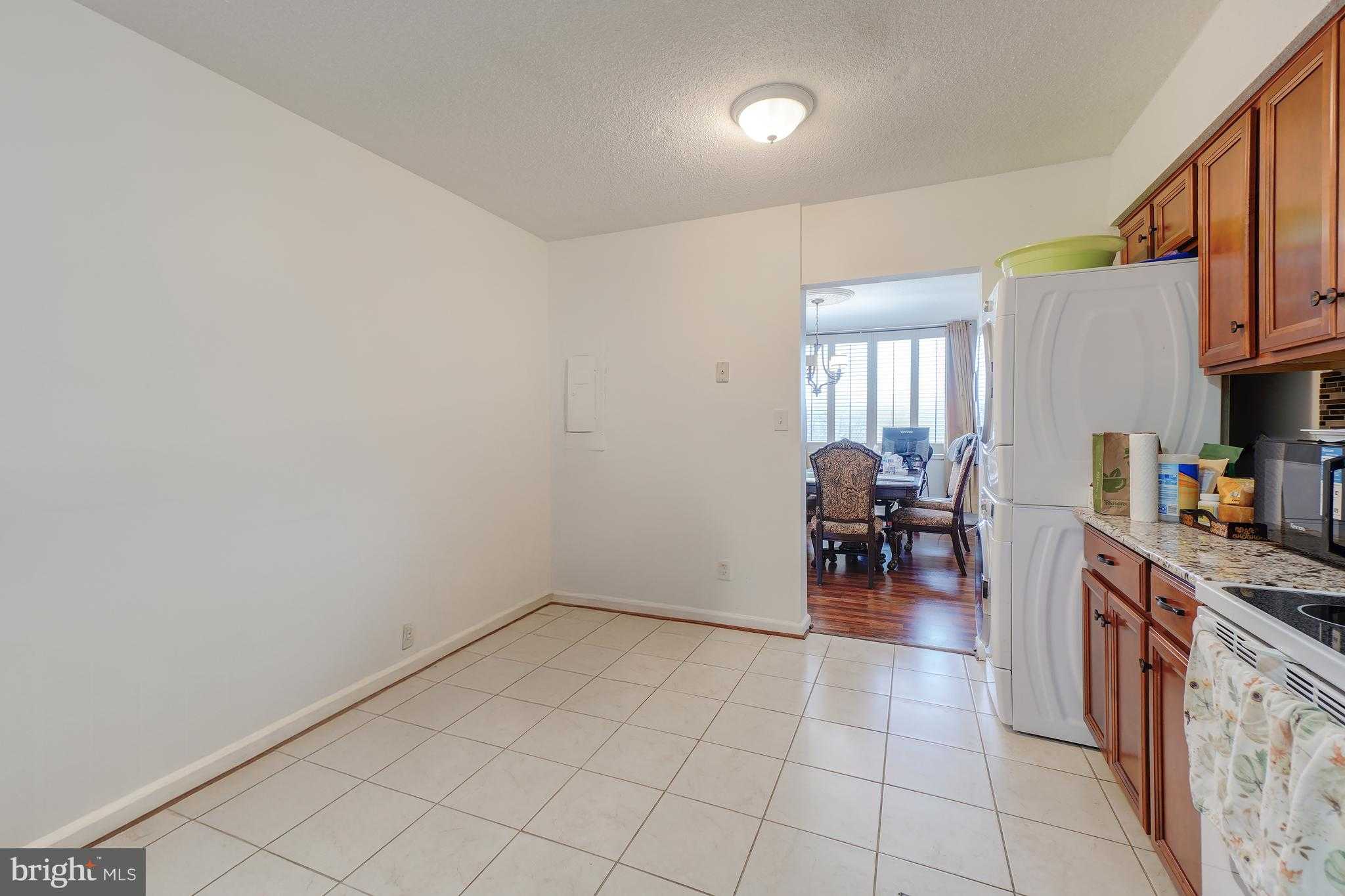 3713 S George Mason Dr Apt 414 photo 11