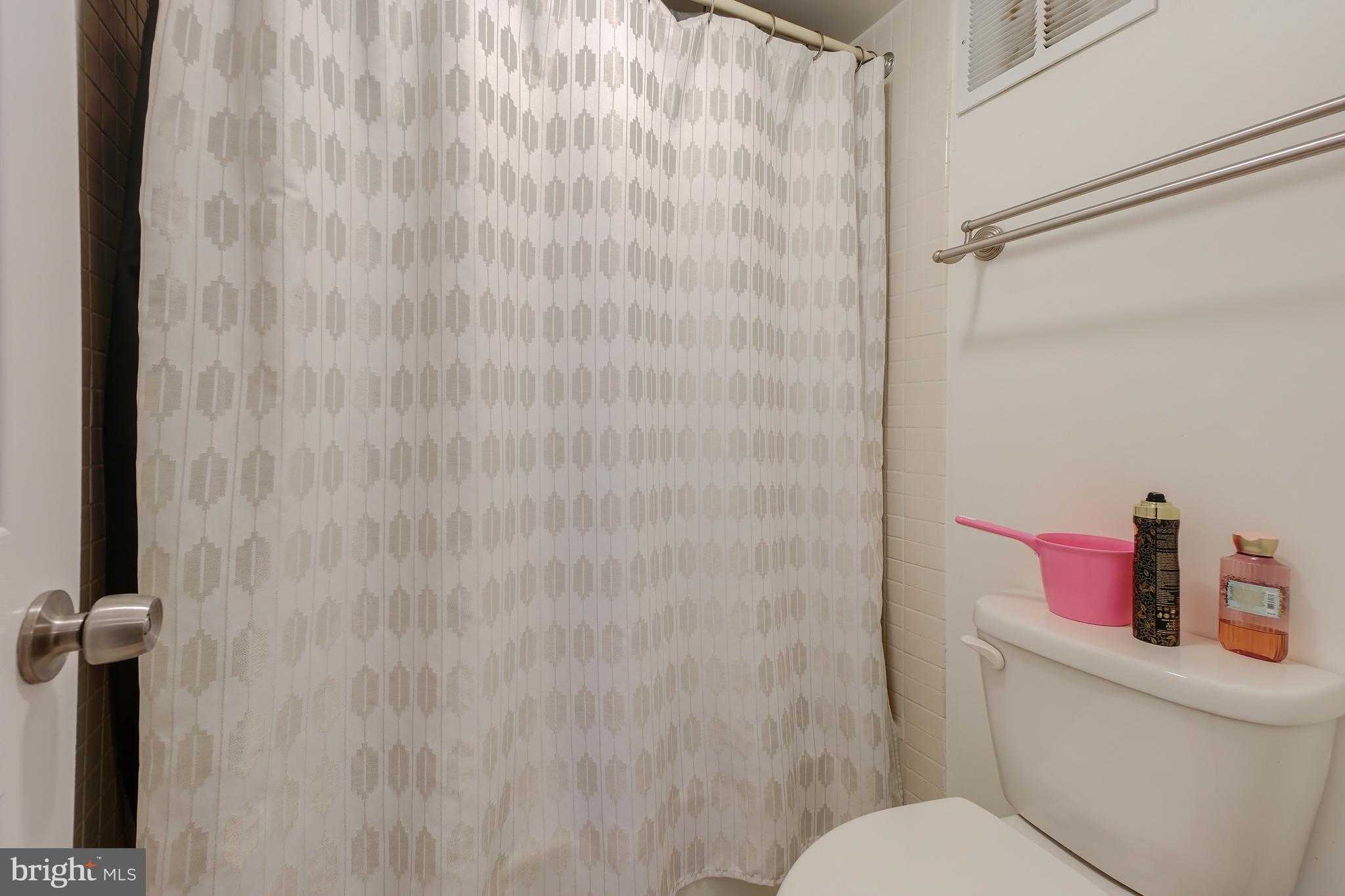 3713 S George Mason Dr Apt 414 photo 24