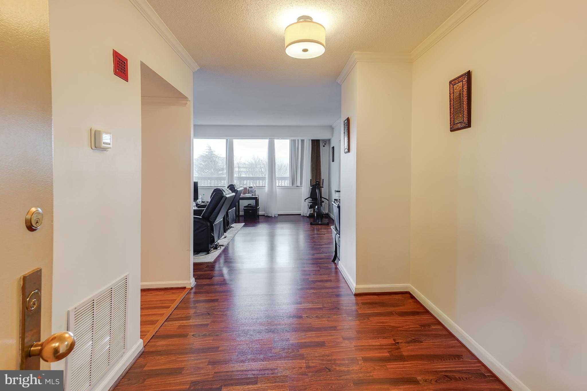 3713 S George Mason Dr Apt 414 photo 7