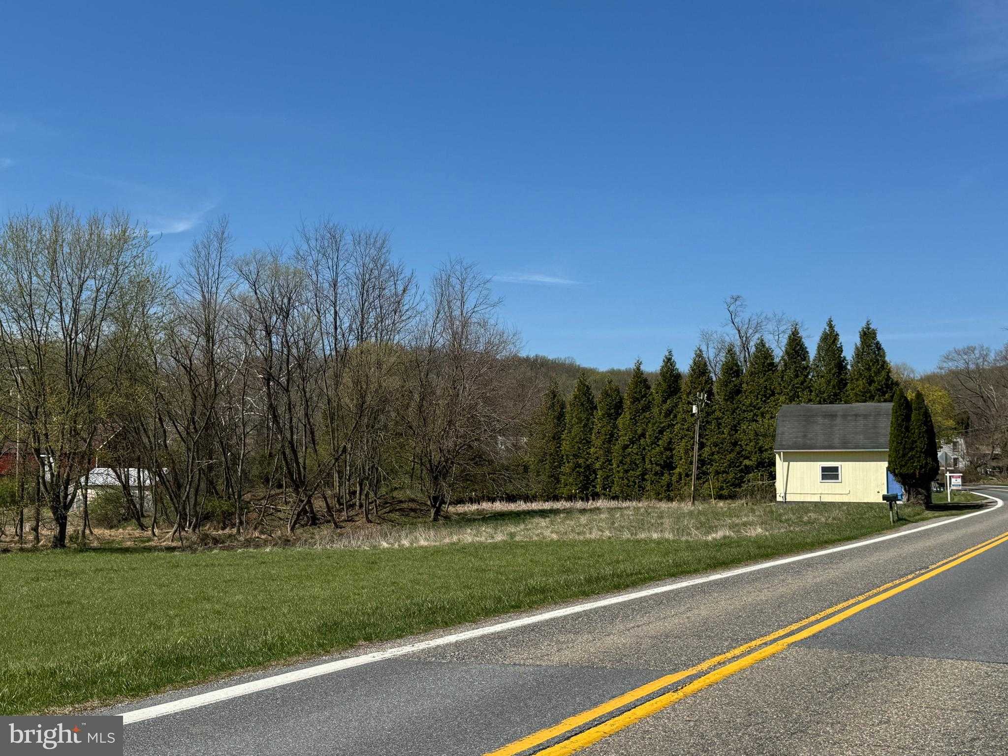 11908 Wolfsville Rd photo 4