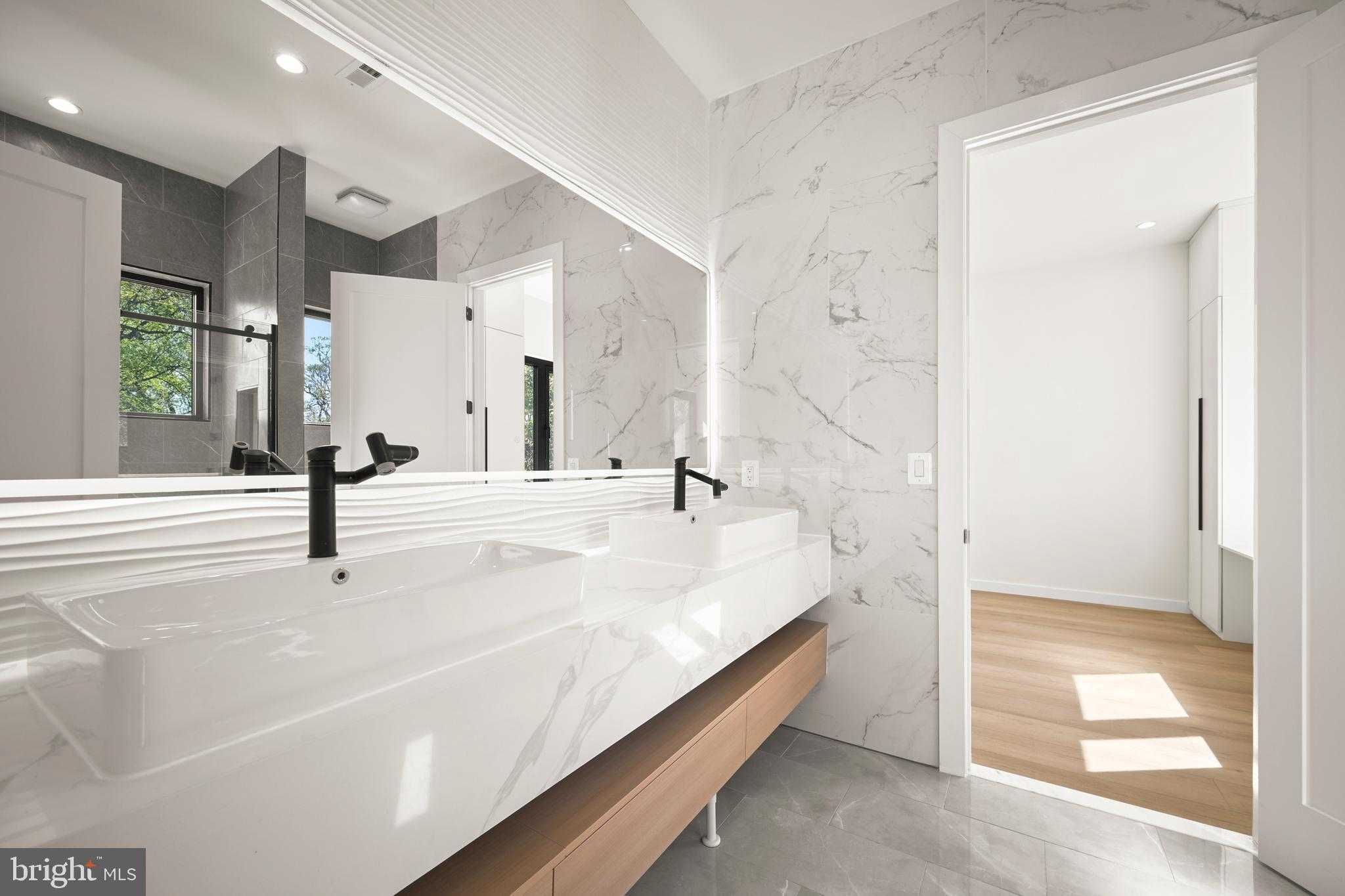 8908 Mohawk Ln photo 77