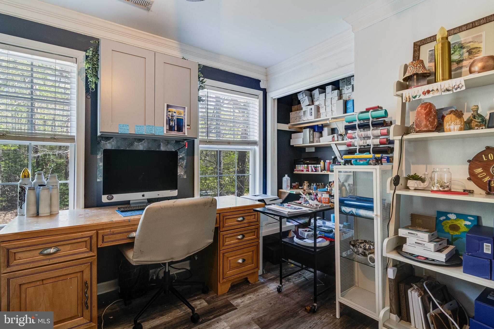 8442 Delegate Dr photo 33