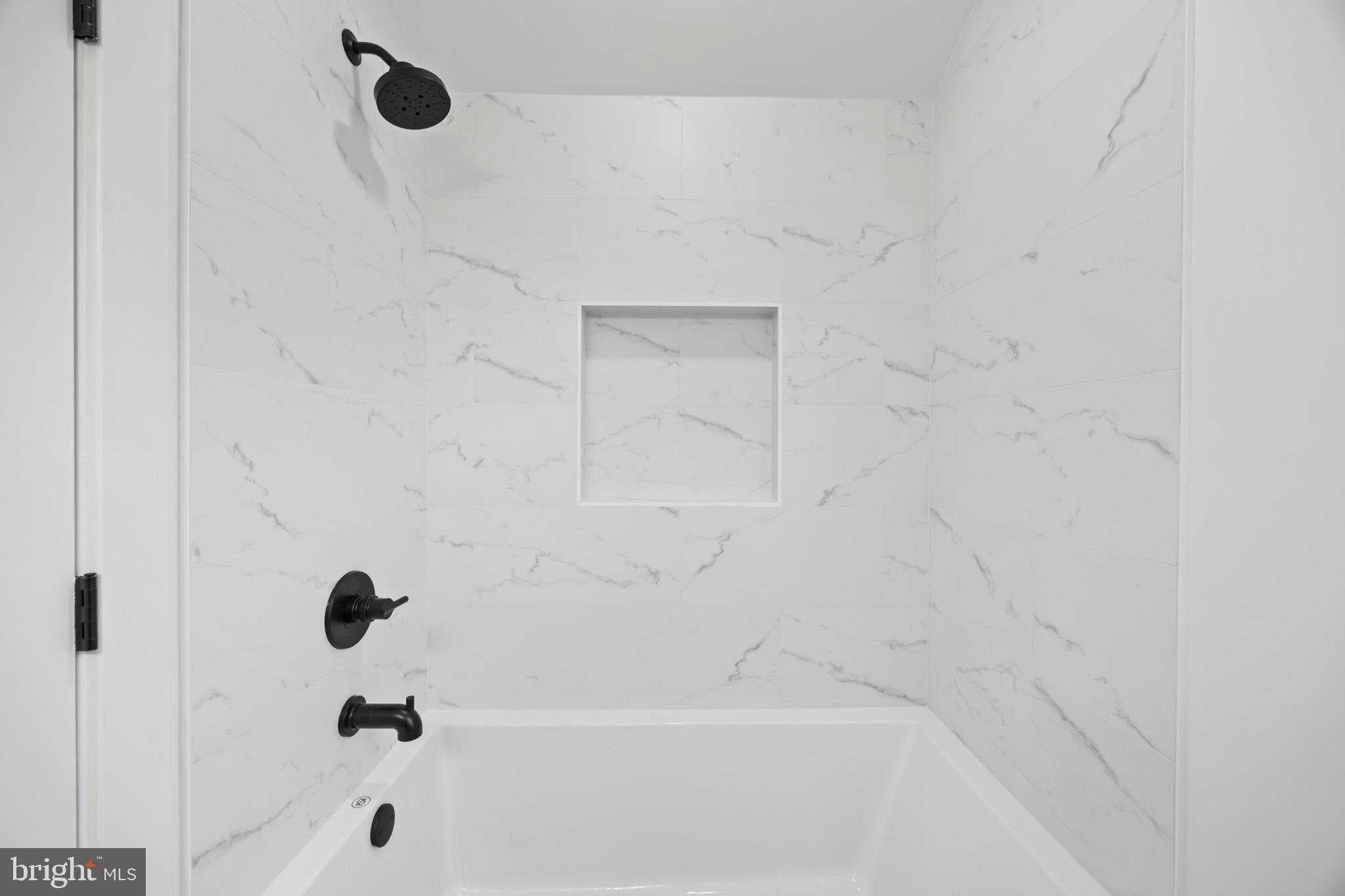 14 E Monroe Ave photo 112