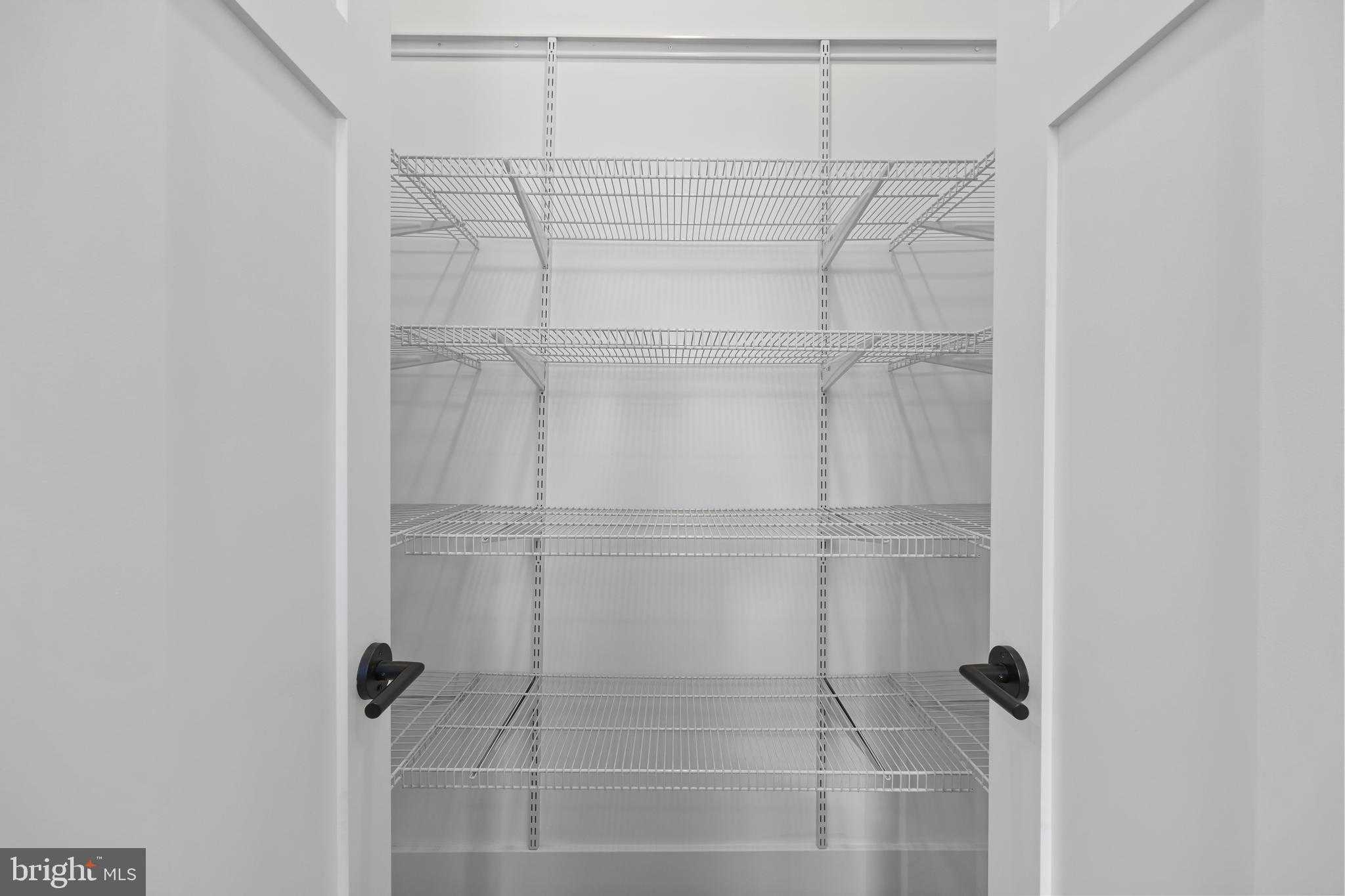 14 E Monroe Ave photo 21