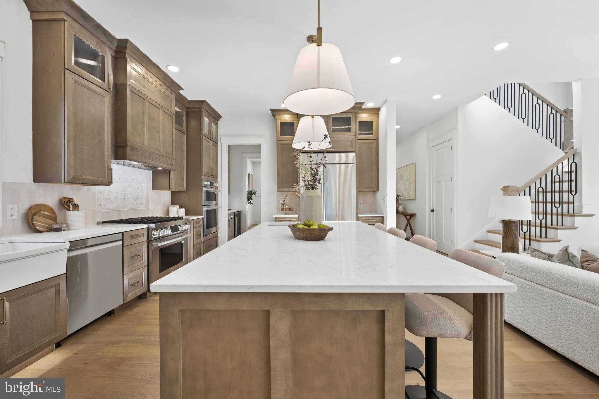 14 E Monroe Ave photo 34