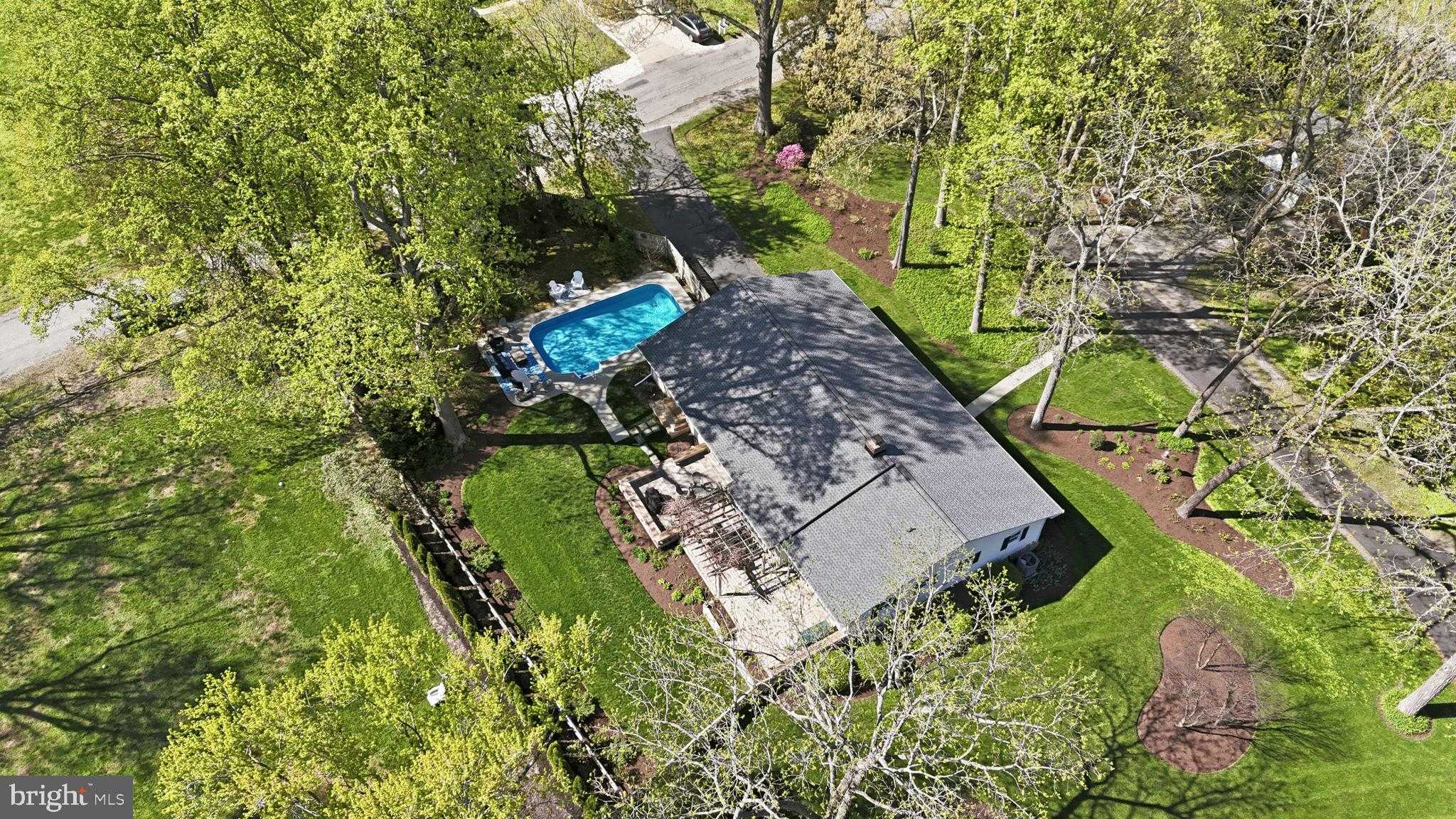 28540 Holden Rd photo 52