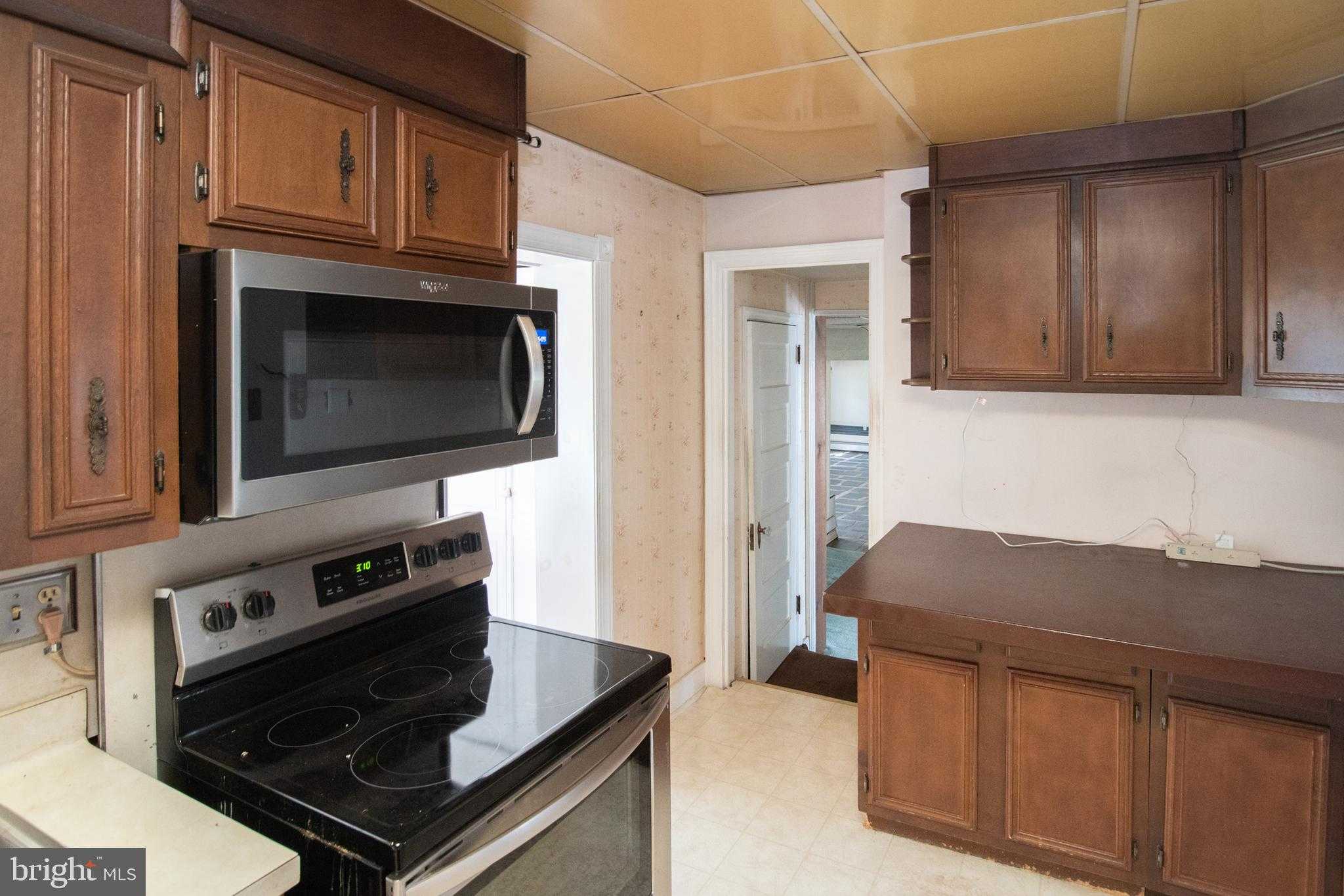 800 Forrest St photo 10