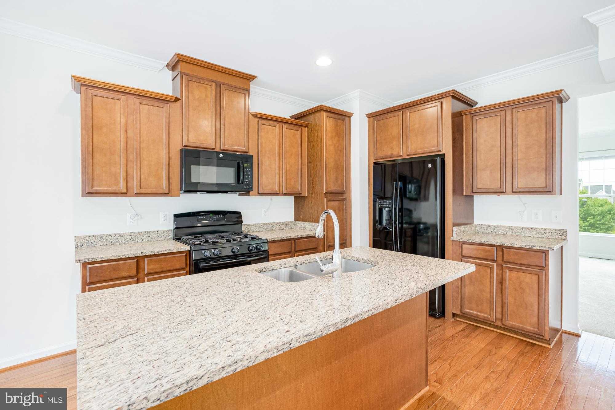 203 Centennial Dr photo 8