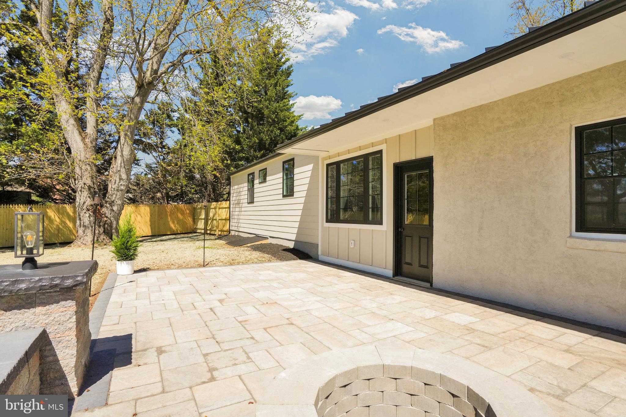 1312 Ship Rd photo 49