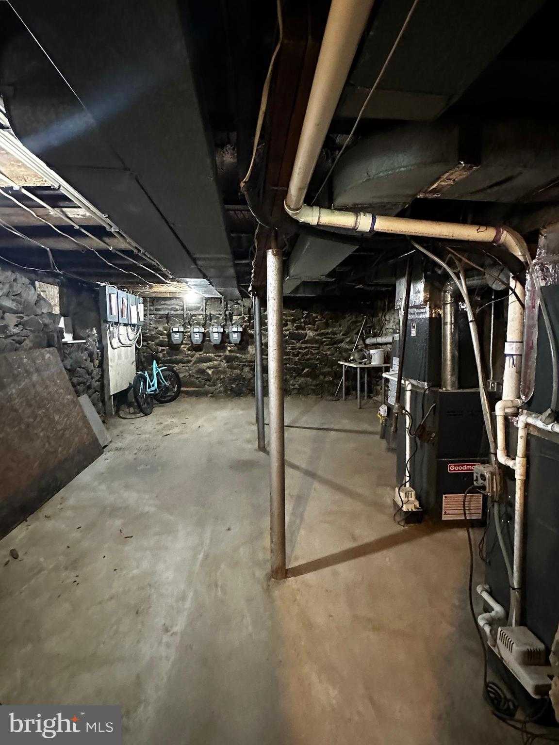 214 10th St photo 108