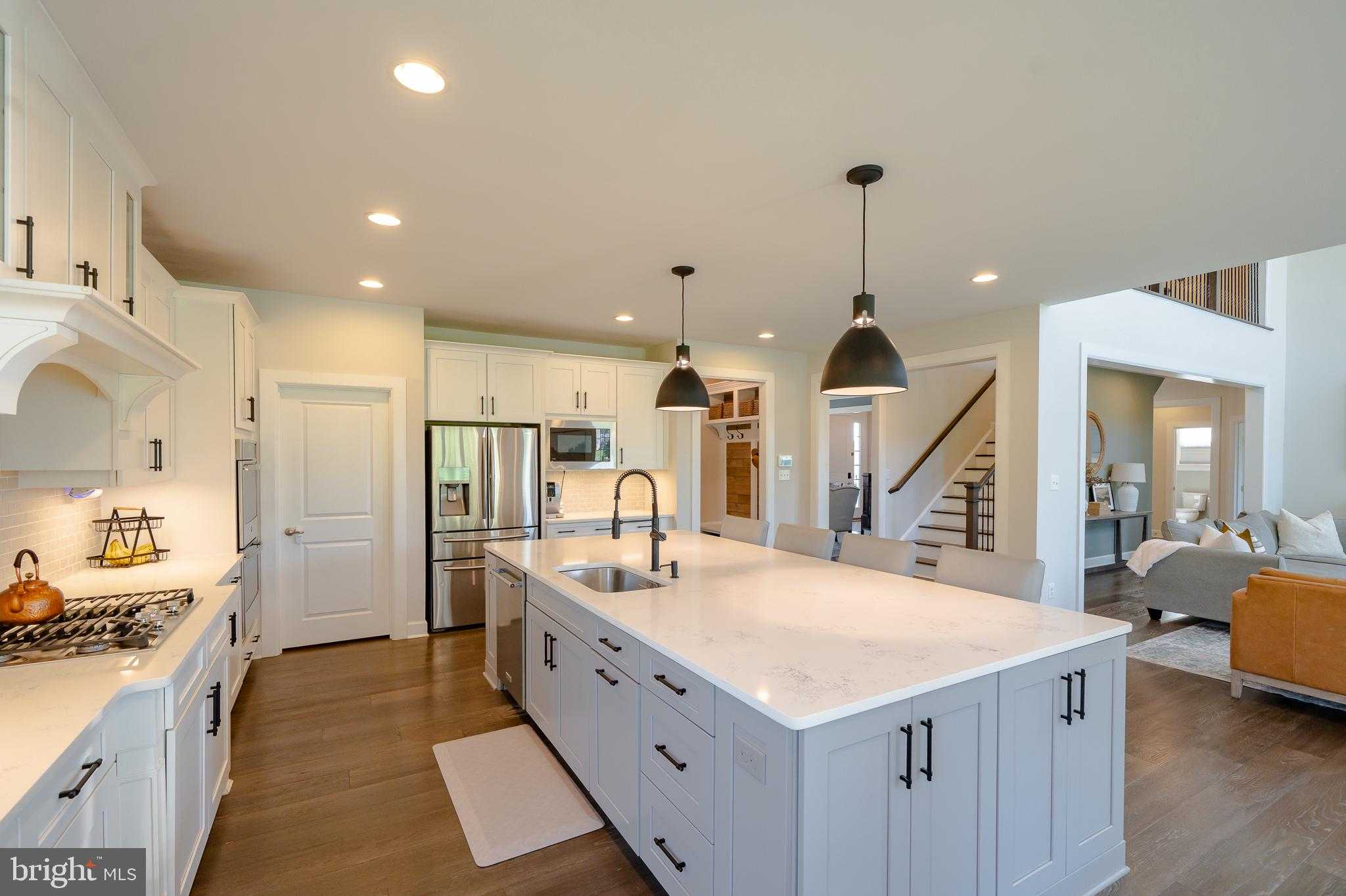 1524 Silverbark Ln photo 29