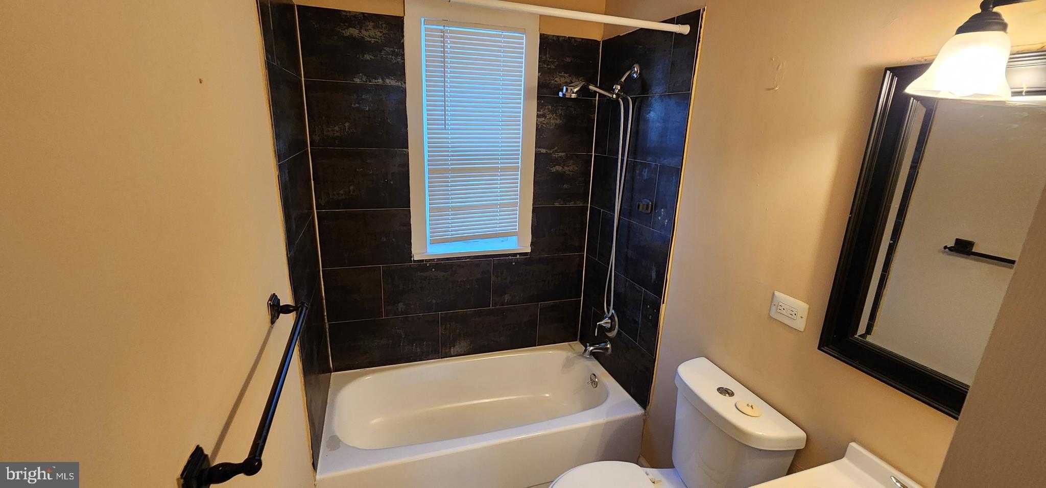 623 New Jersey Ave photo 17