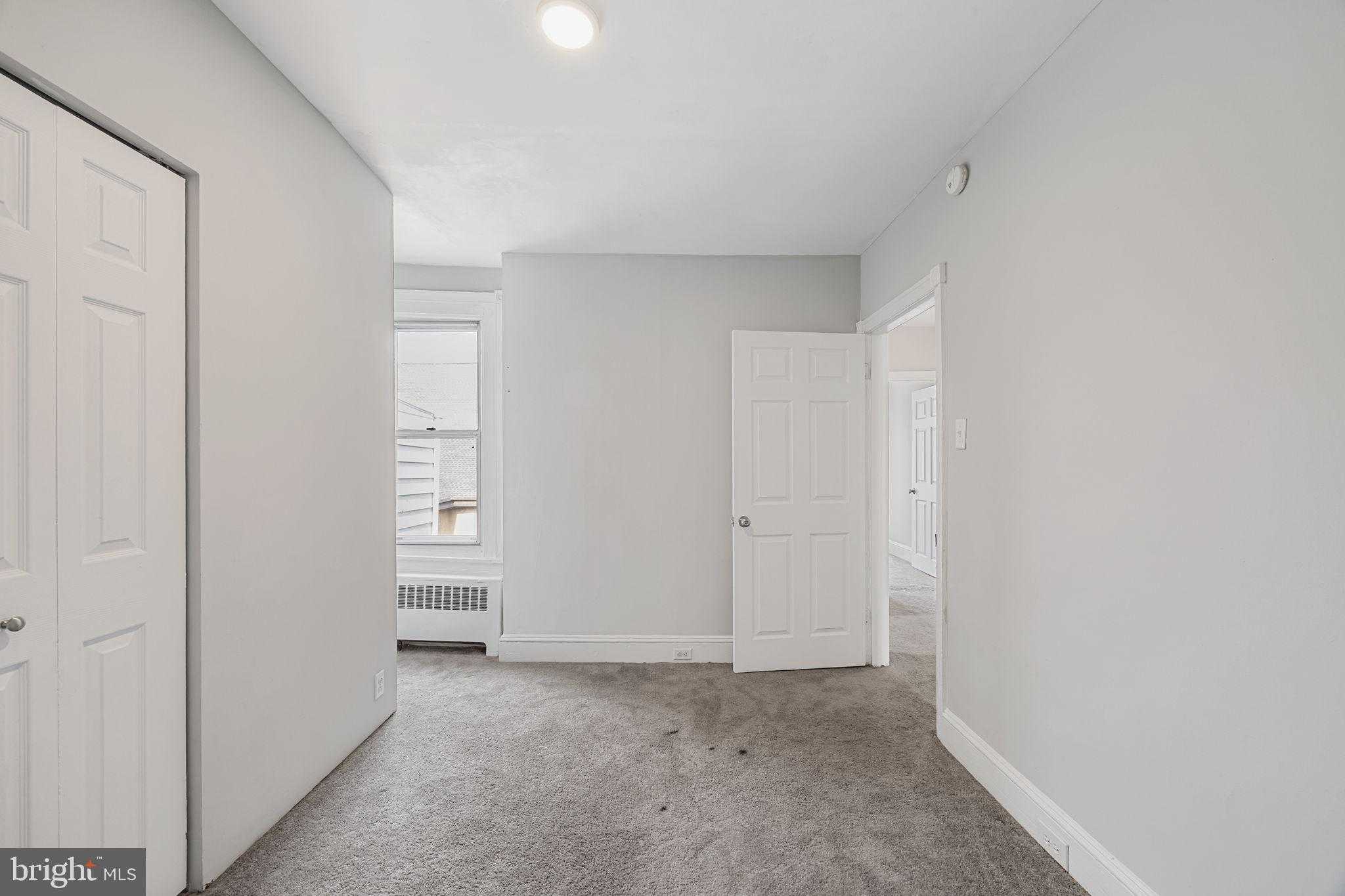 213 Dawson St photo 17