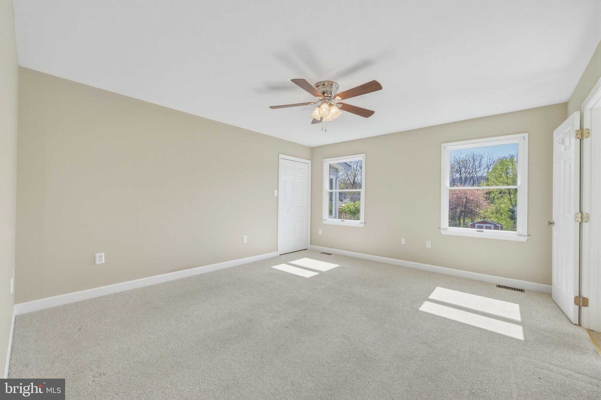 515 Hollingsworth Rd photo 24